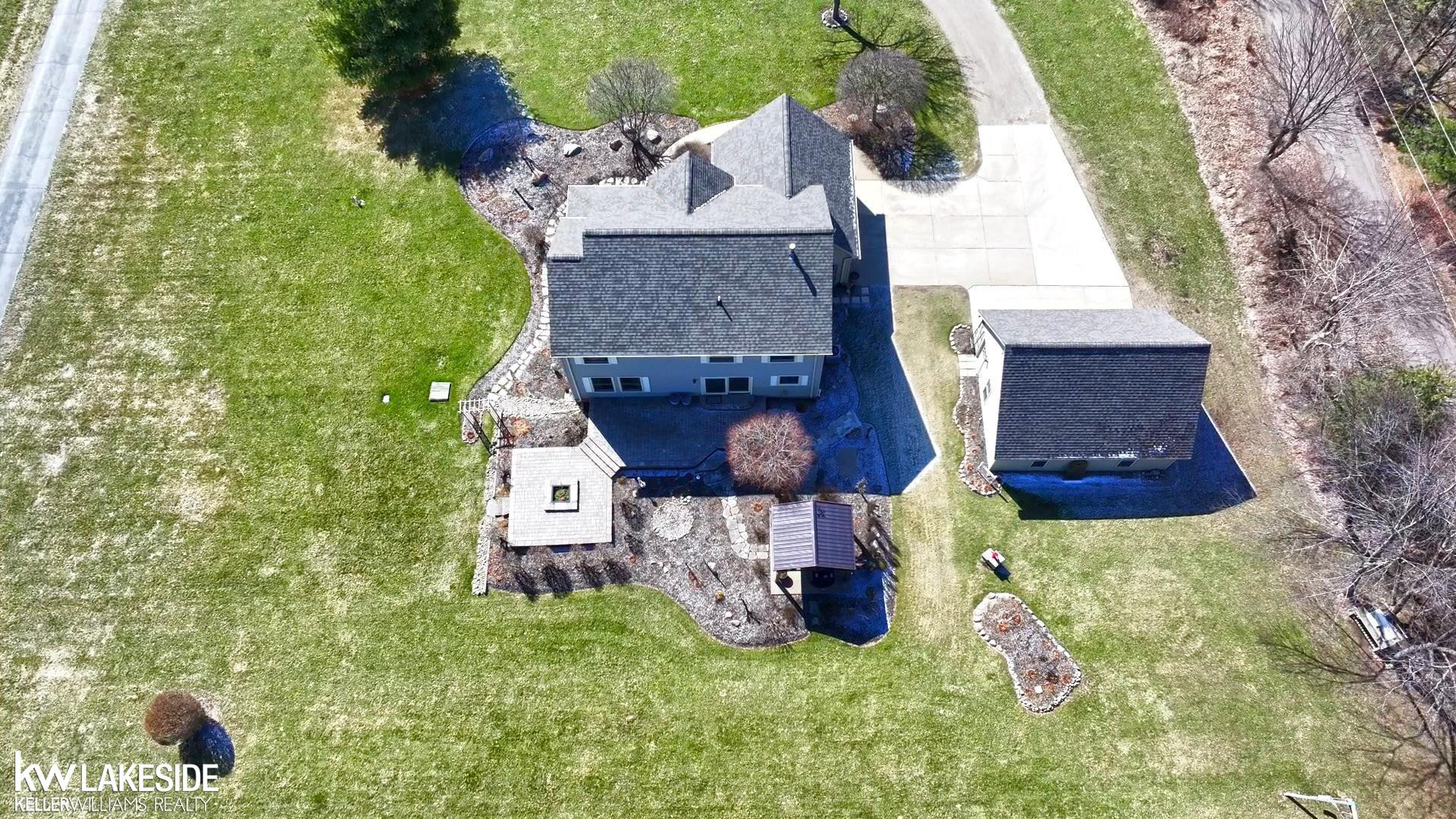 1201 Yule Drive, Leonard, MI 48367 — Photo 18