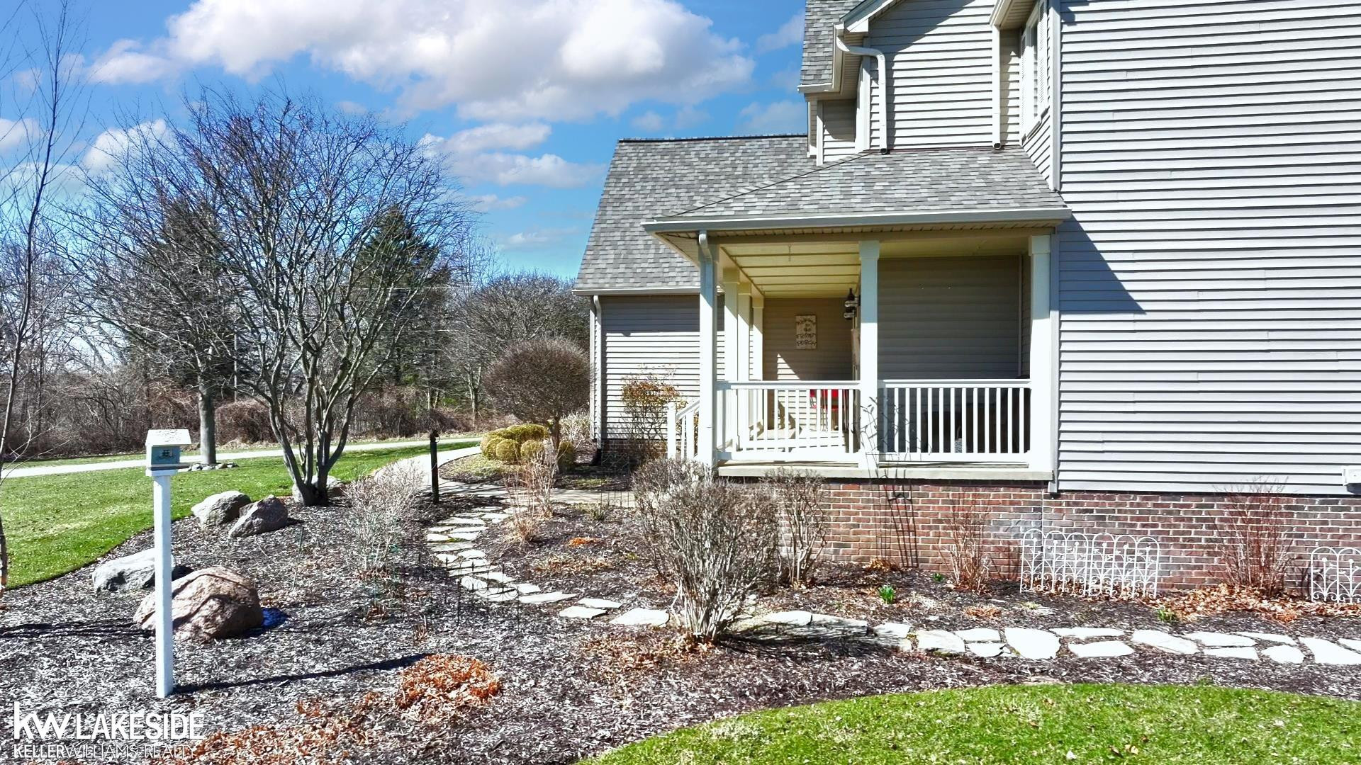 1201 Yule Drive, Leonard, MI 48367 — Photo 30