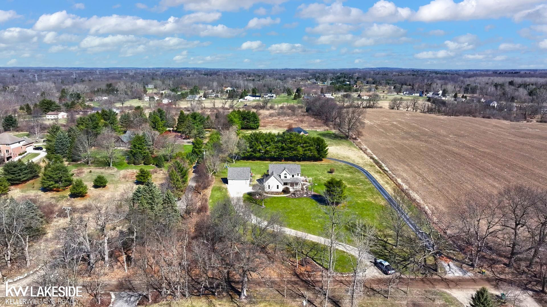 1201 Yule Drive, Leonard, MI 48367 — Photo 33