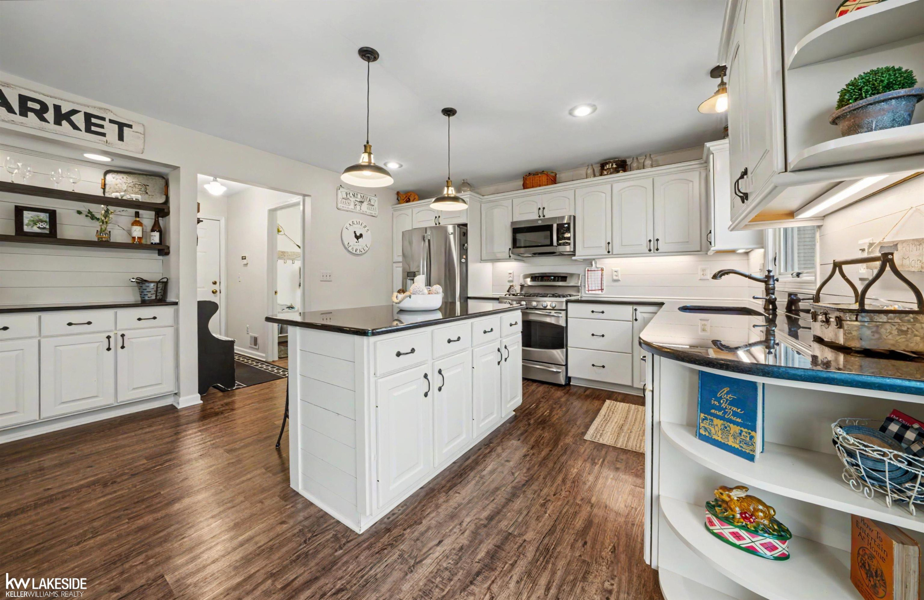 1201 Yule Drive, Leonard, MI 48367 — Photo 58
