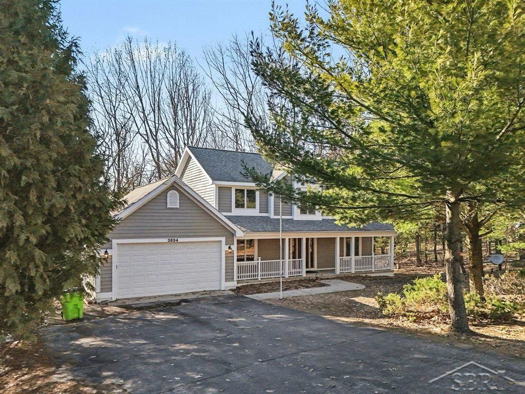 3854 Village Circle Drive, Traverse City, MI 49686 — Photo 4