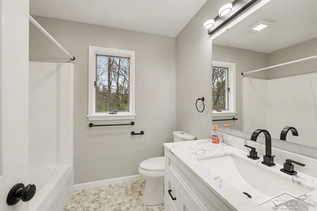 3854 Village Circle Drive, Traverse City, MI 49686 — Photo 32