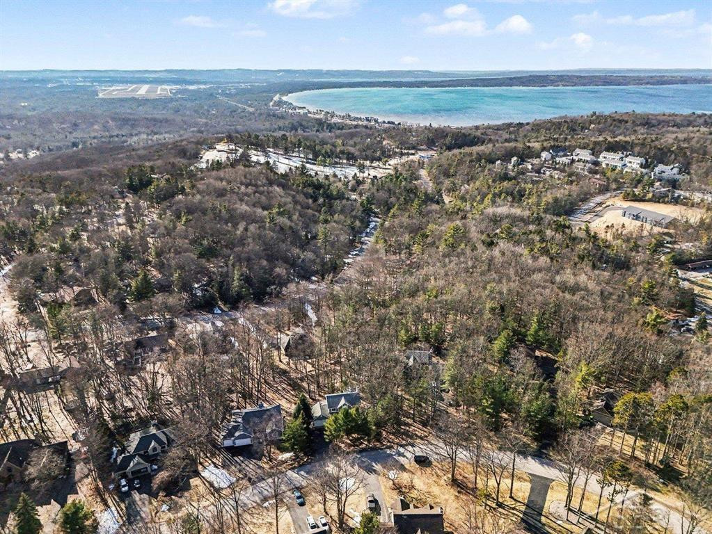 3854 Village Circle Drive, Traverse City, MI 49686 — Photo 47
