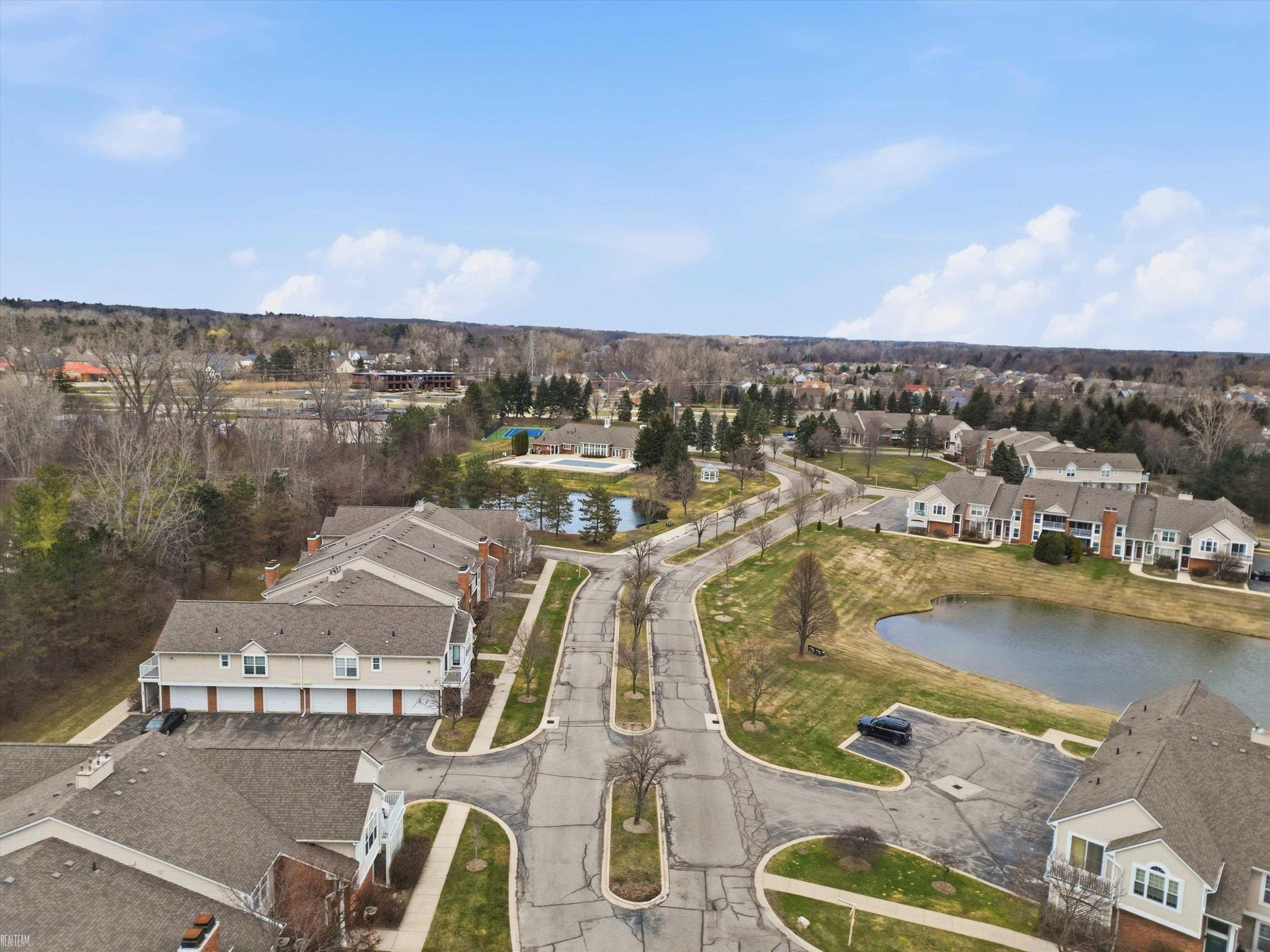 56711 Scotland Boulevard, Shelby Twp, MI 48316 — Photo 4