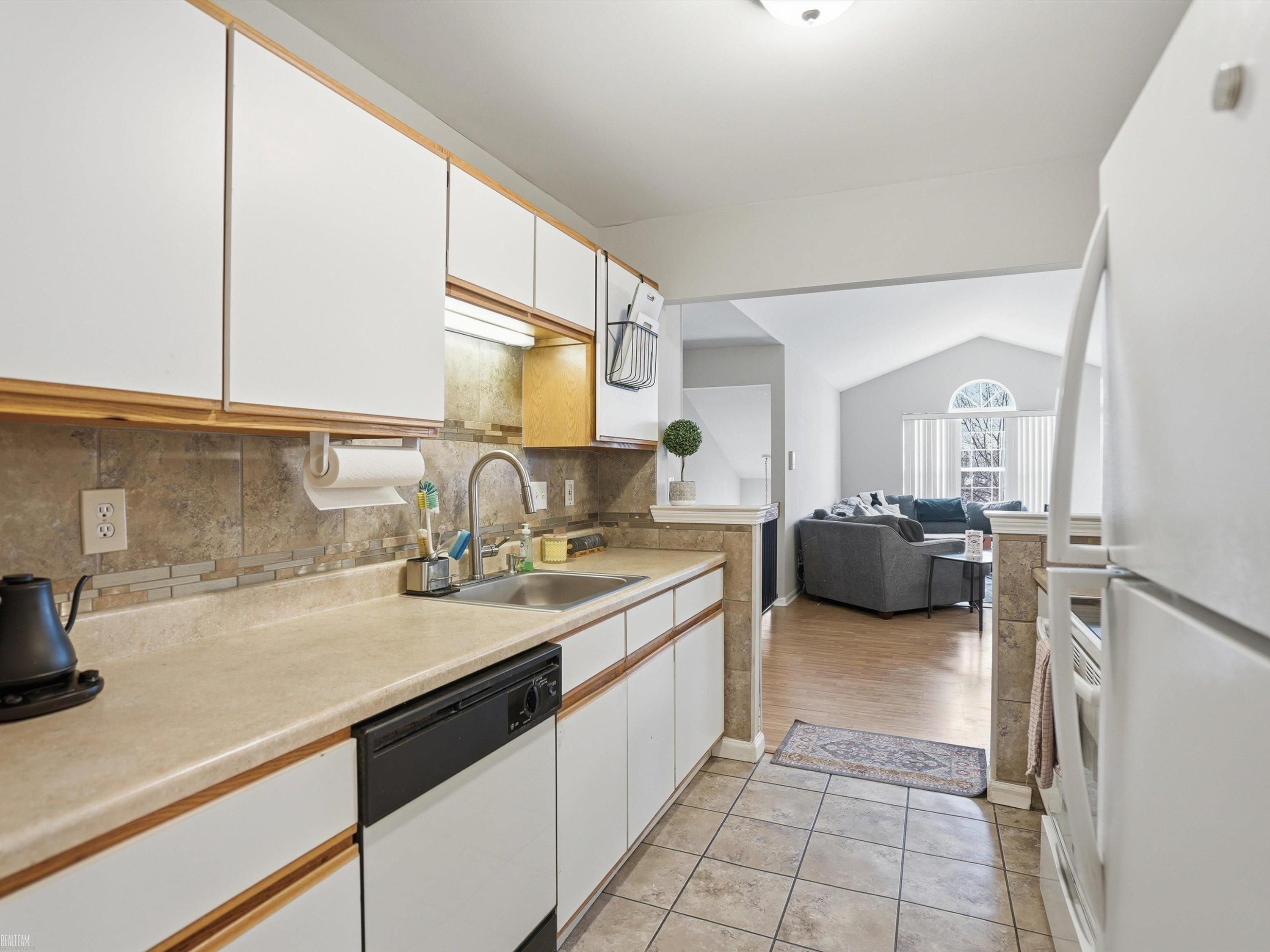 56711 Scotland Boulevard, Shelby Twp, MI 48316 — Photo 16