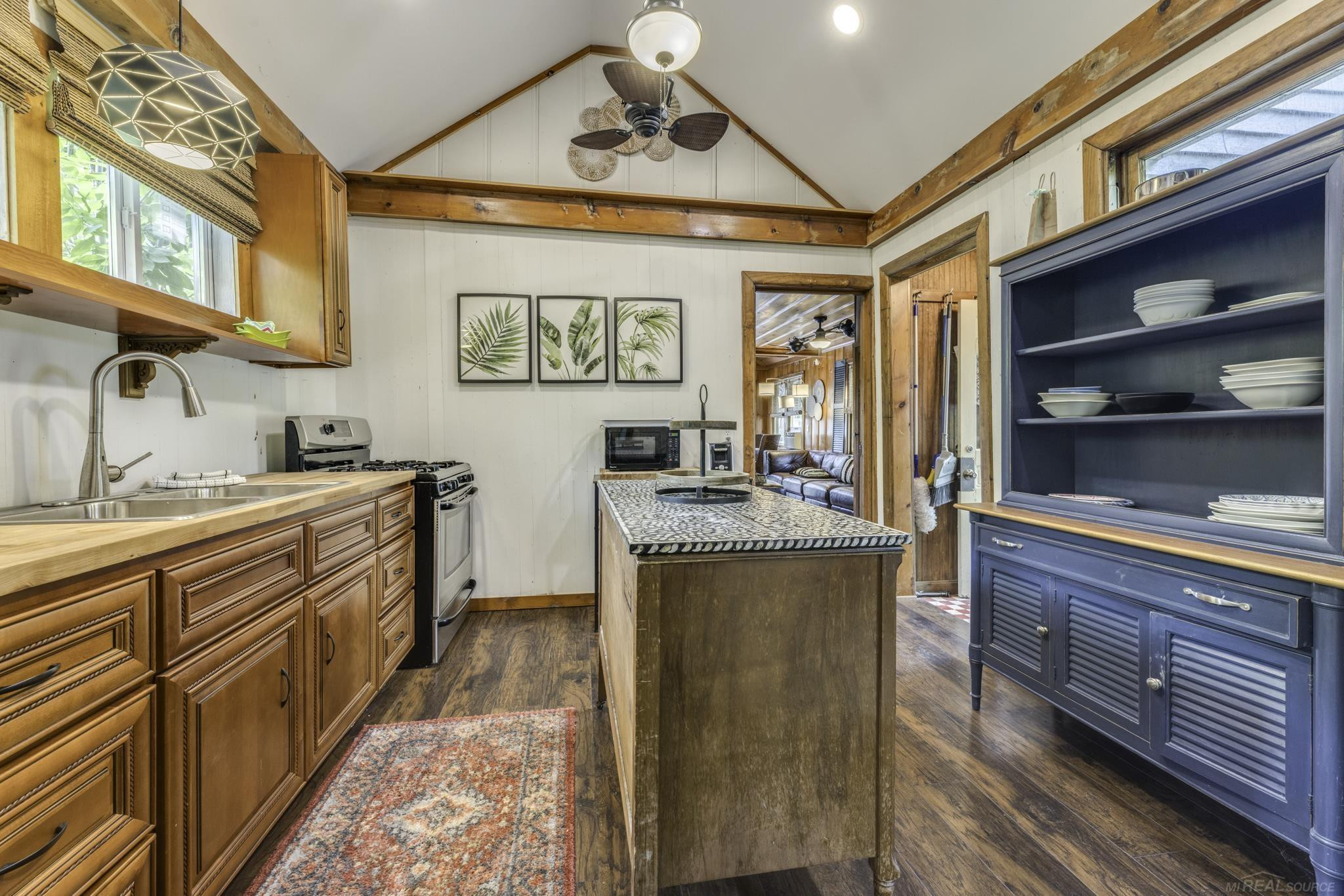 7403 Woodside Road, Lexington, MI 48450 — Photo 12