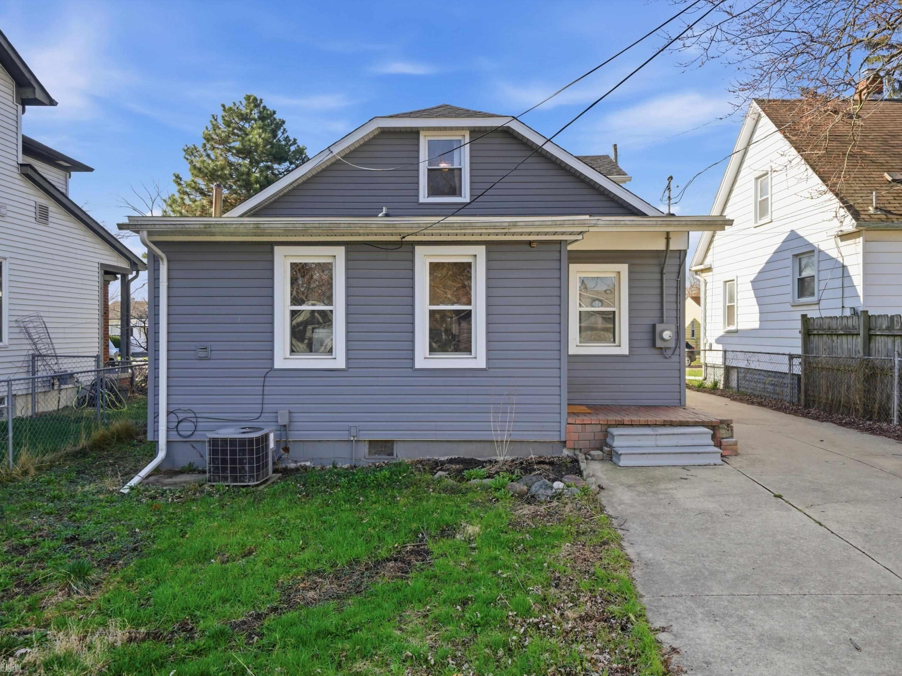 85 E Kalama Avenue, Madison Heights, MI 48071 — Photo 23