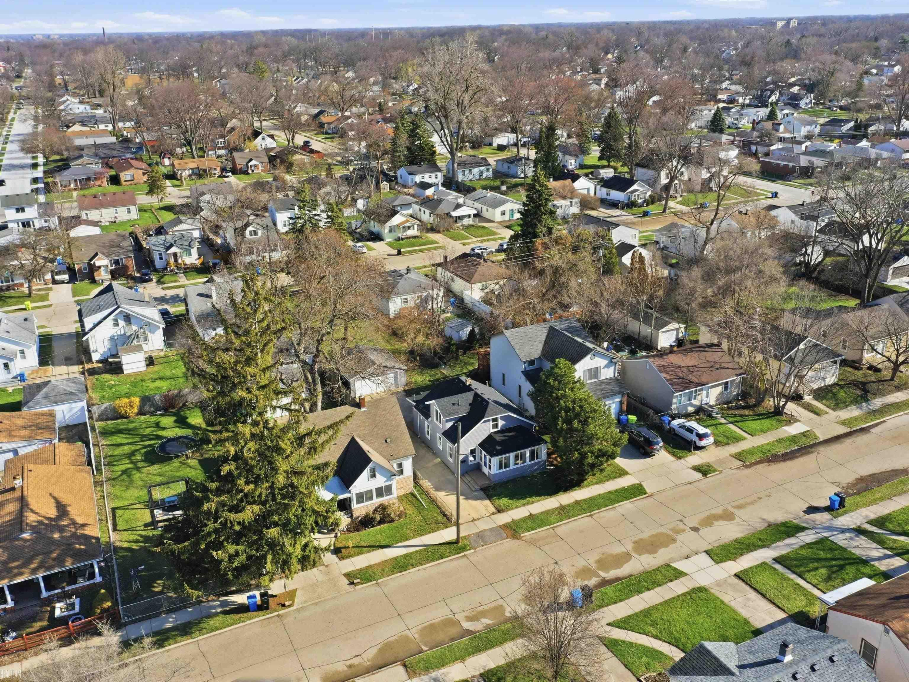 85 E Kalama Avenue, Madison Heights, MI 48071 — Photo 31