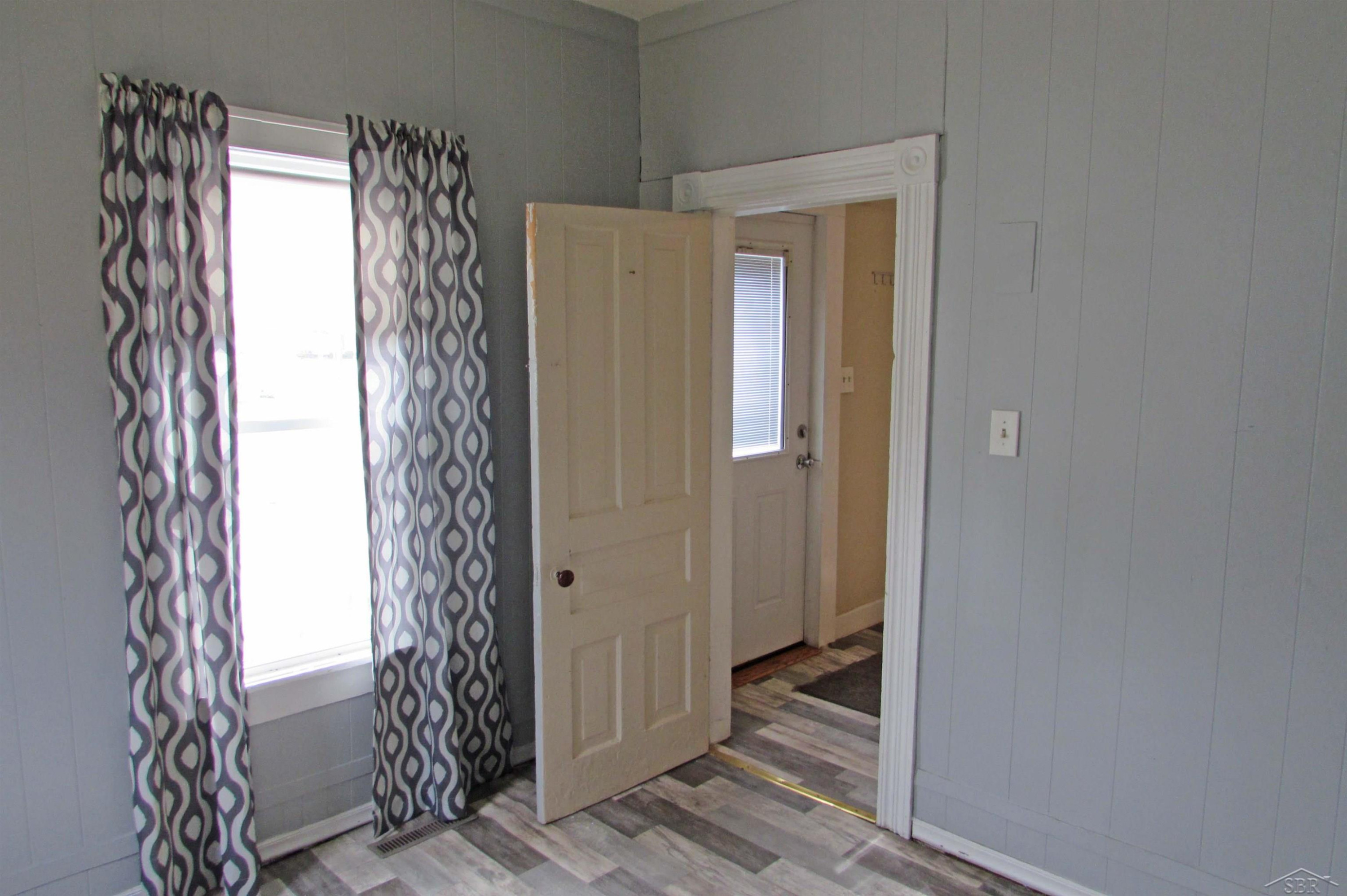 307 N Line Street, Chesaning, MI 48616 — Photo 14