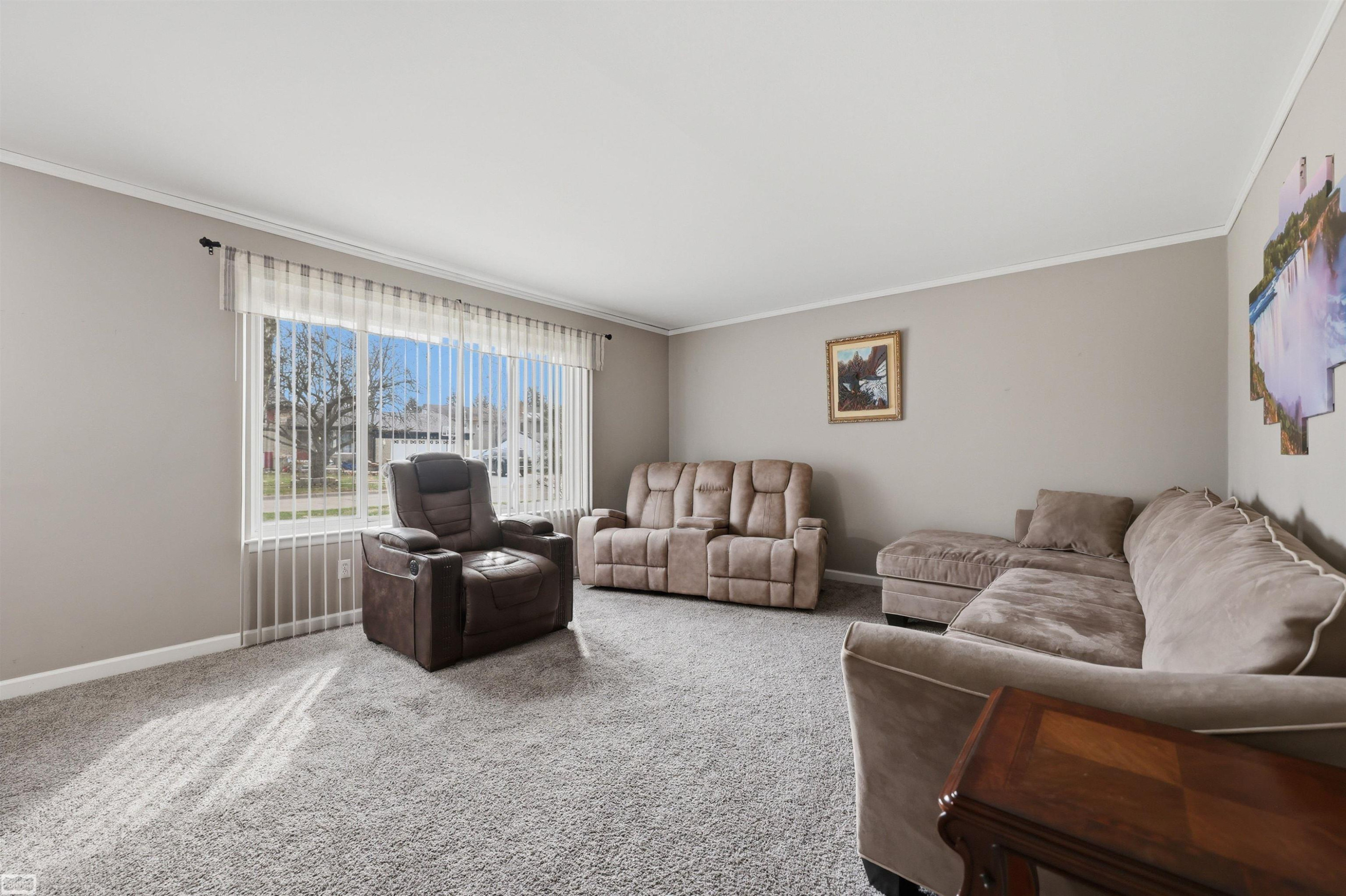 33043 Fraser Avenue, Fraser, MI 48026 — Photo 3