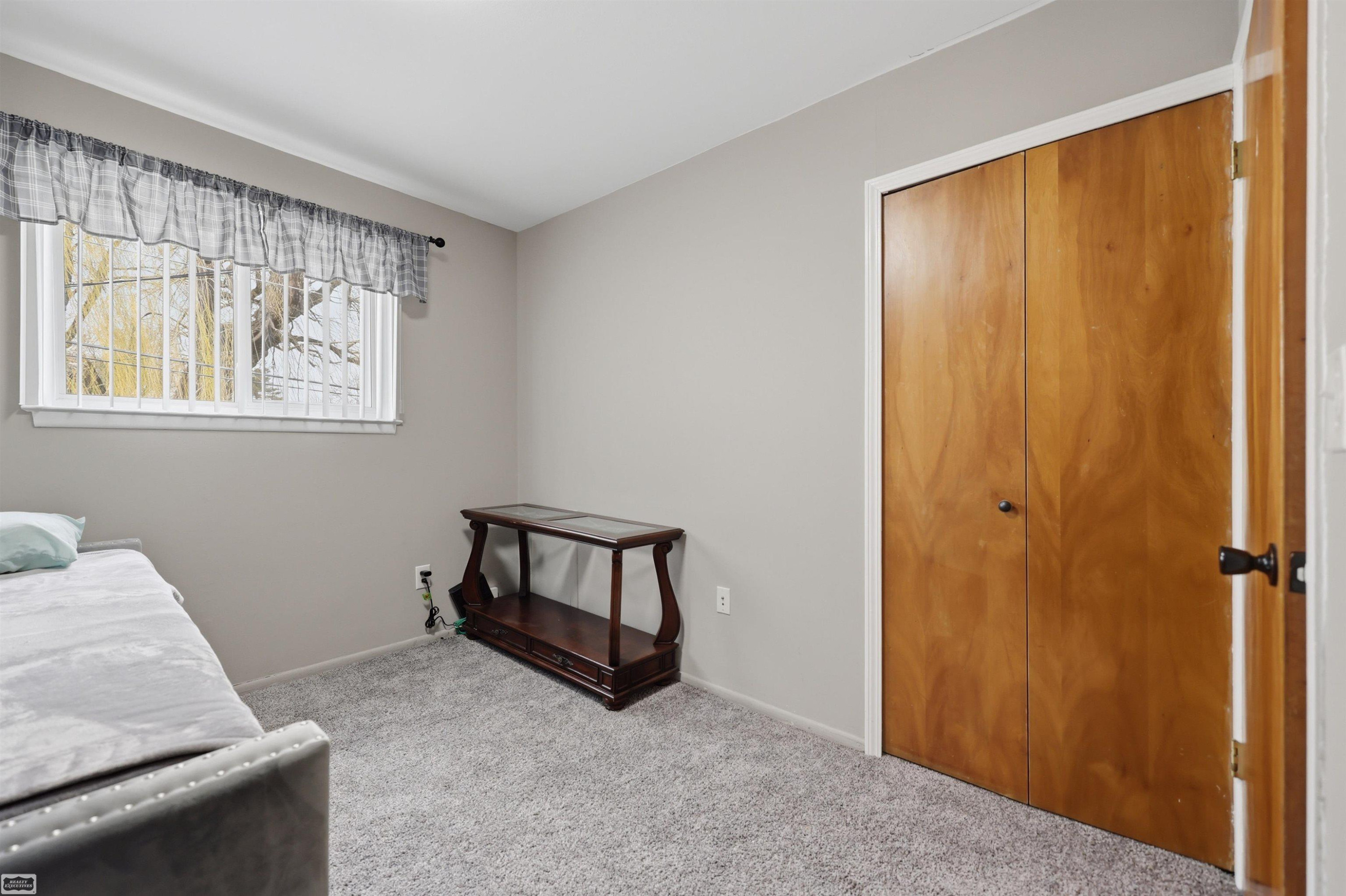 33043 Fraser Avenue, Fraser, MI 48026 — Photo 17