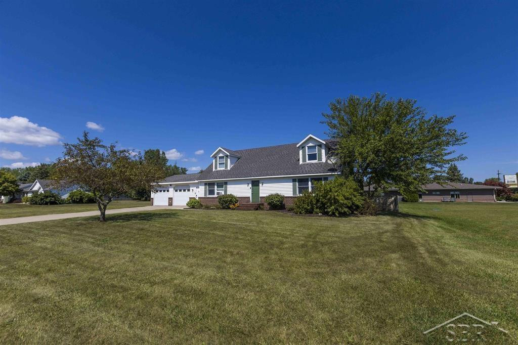 508 Glenview Court, Pinconning, MI 48650 — Photo 3