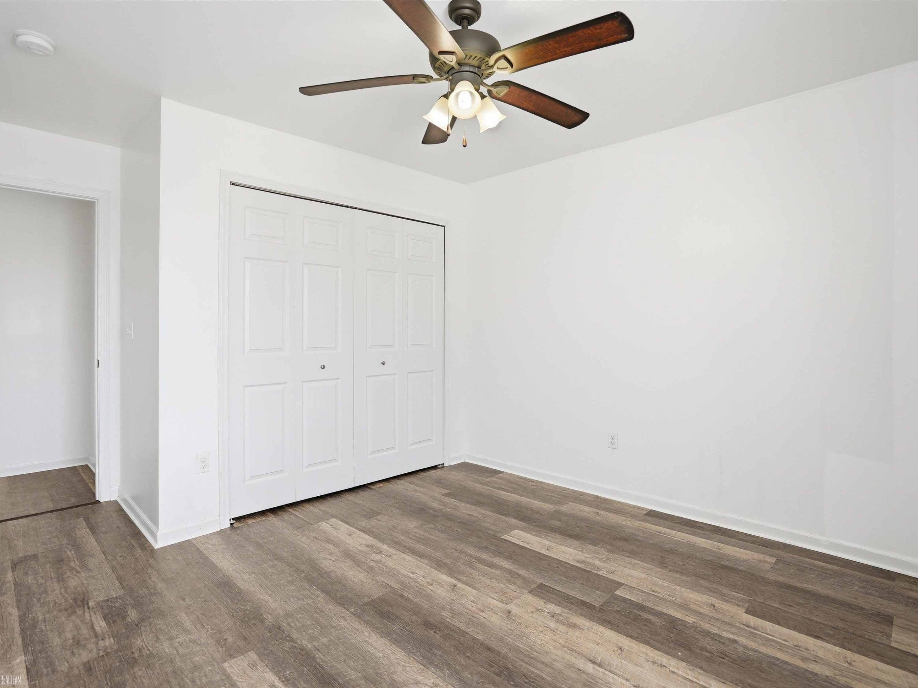 506 W Woodside Avenue, Madison Heights, MI 48071 — Photo 35