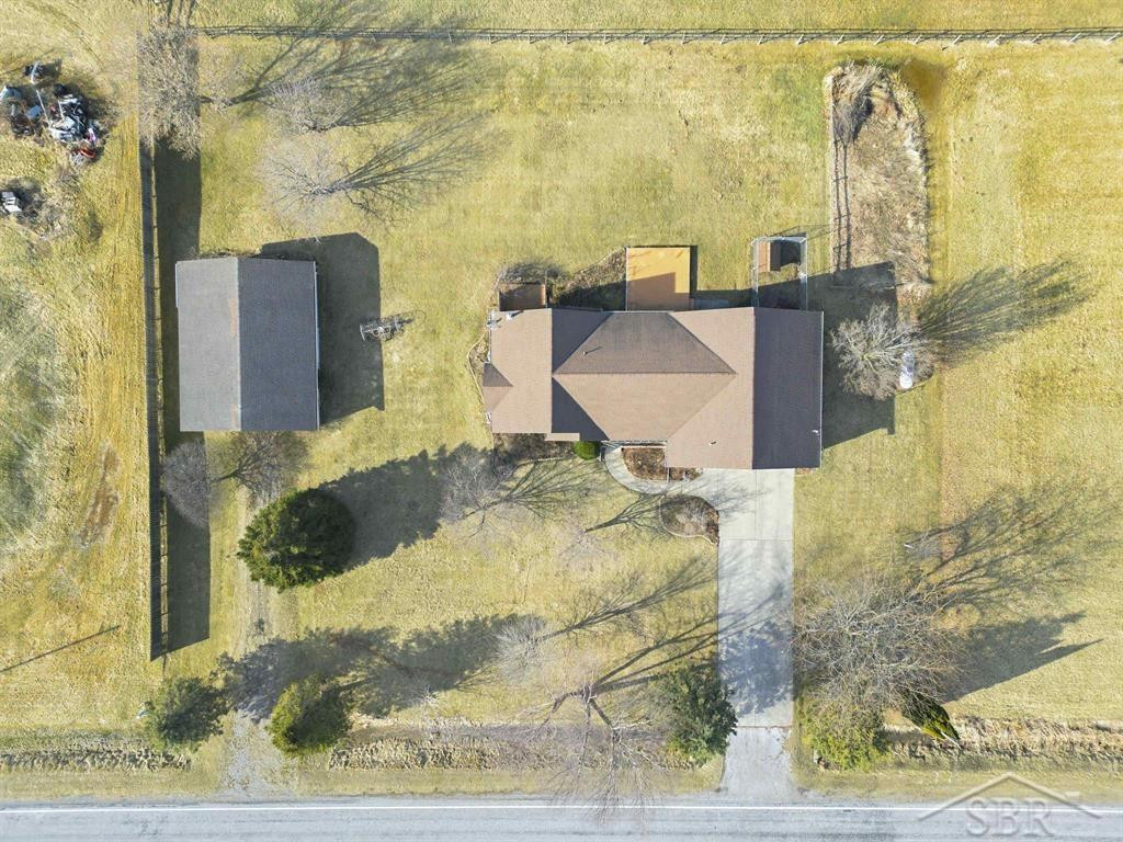 2082 W Parish Road, Midland, MI 48642 — Photo 3