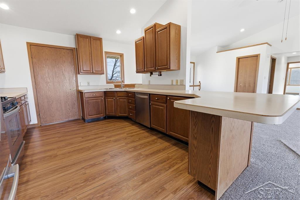 2082 W Parish Road, Midland, MI 48642 — Photo 8