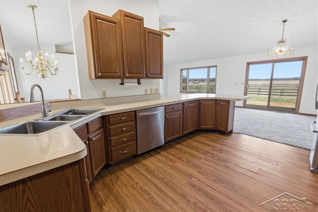 2082 W Parish Road, Midland, MI 48642 — Photo 11