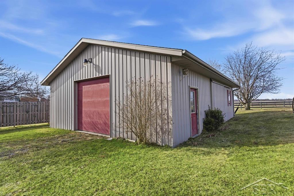 2082 W Parish Road, Midland, MI 48642 — Photo 31
