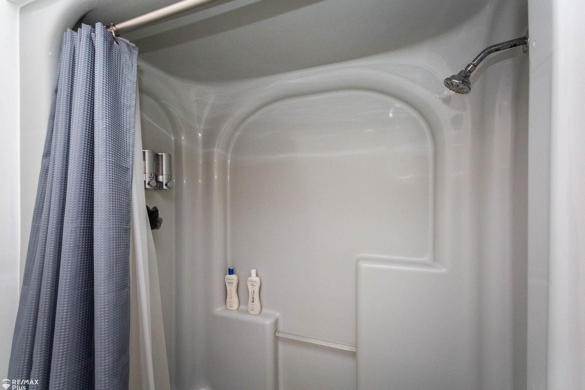 1380 Pratt Drive, Lapeer, MI 48446 — Photo 22