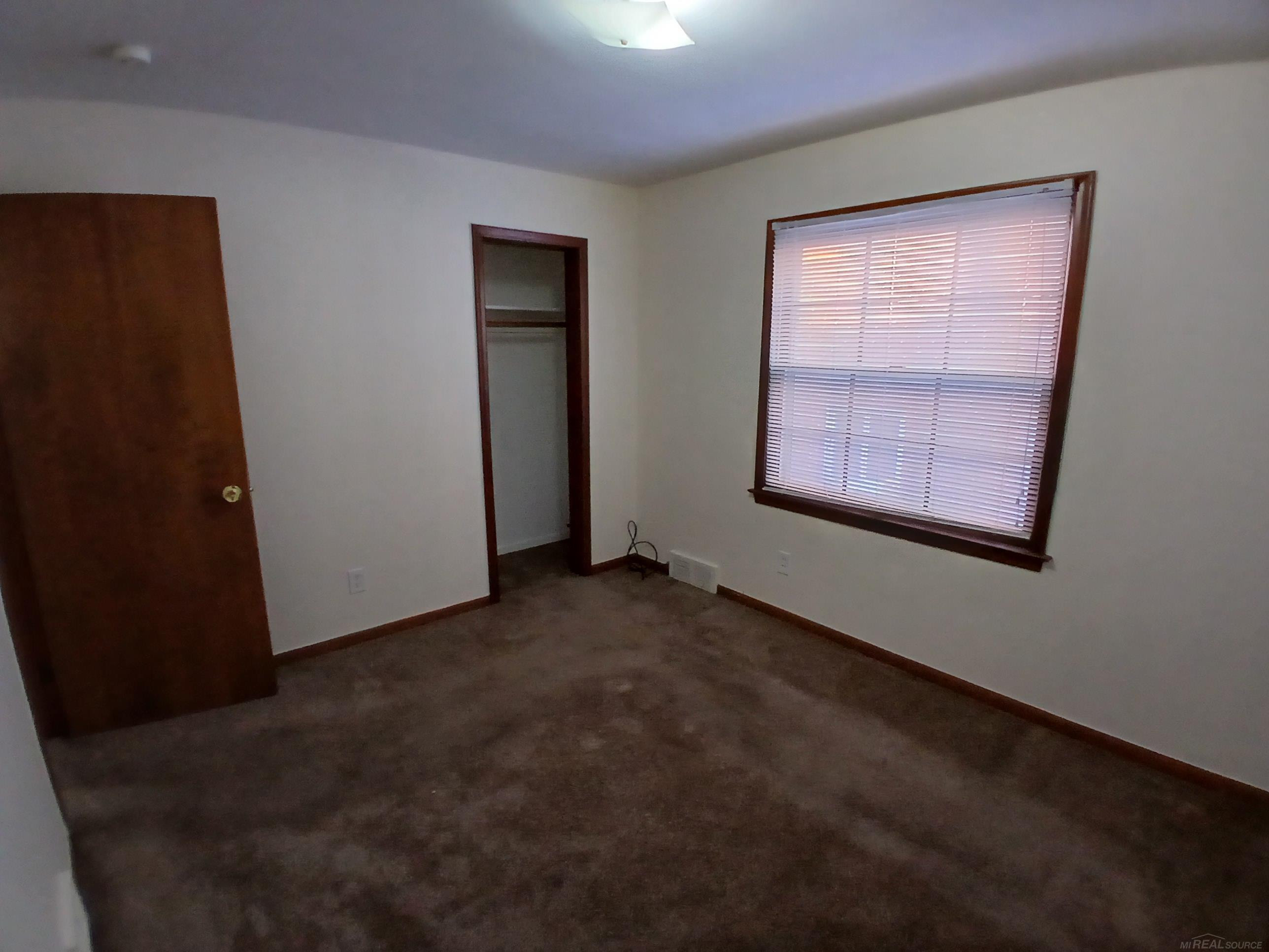 1000 Vernier Road, Grosse Pointe Woods, MI 48236 — Photo 21