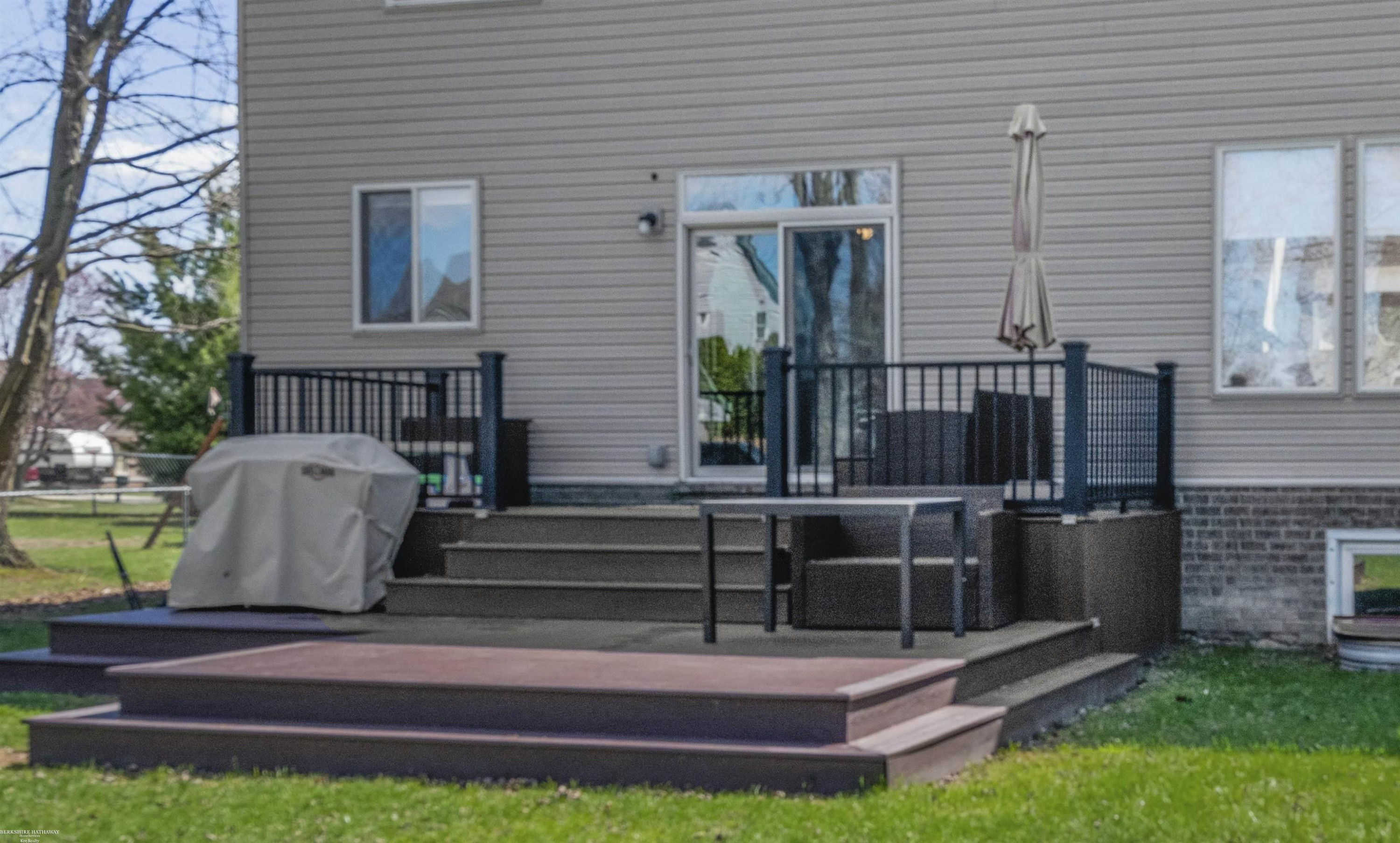 30359 Redford Drive, New Haven, MI 48048 — Photo 33
