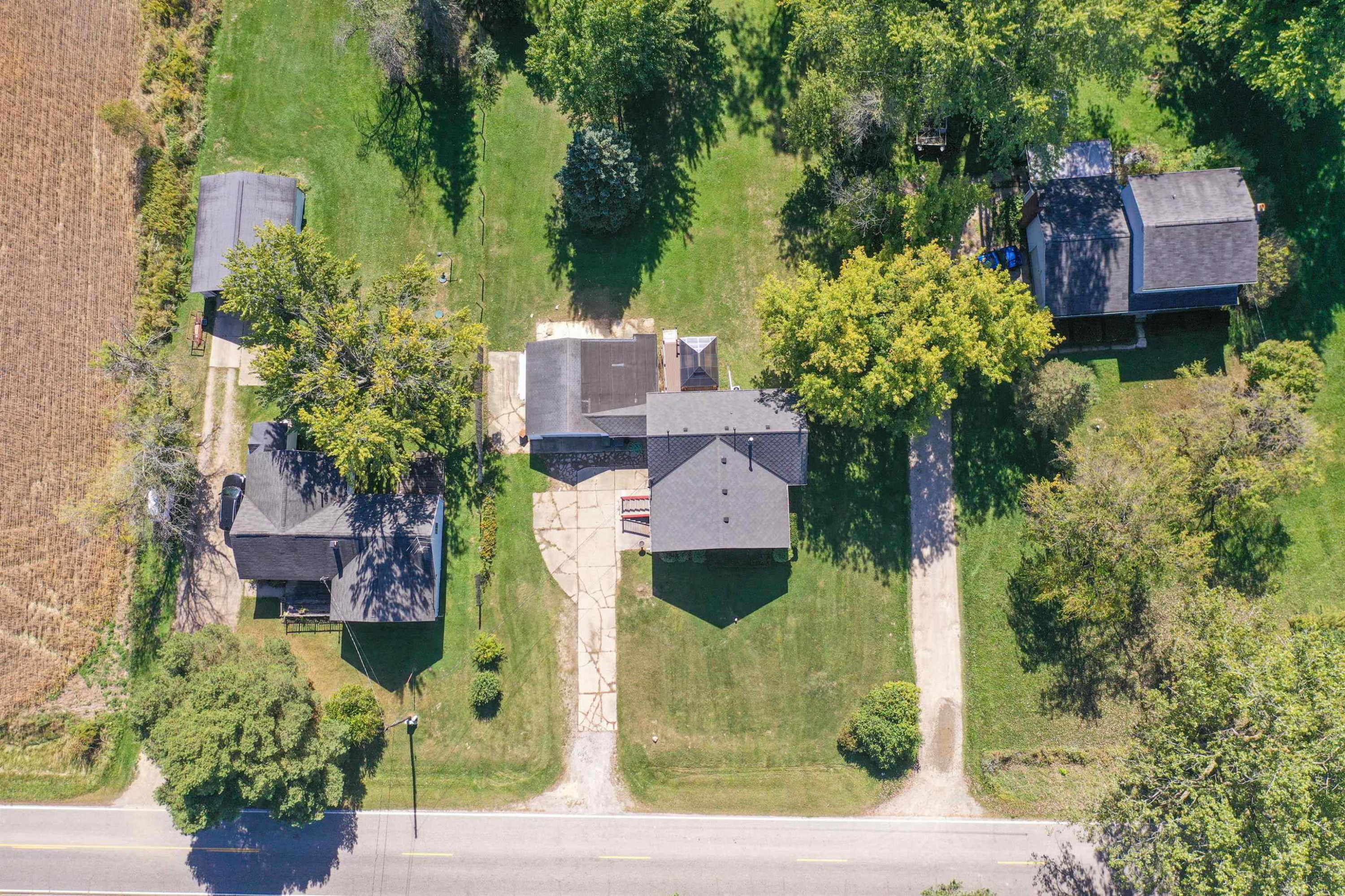 9403 W Bristol Road, Swartz Creek, MI 48473 — Photo 22
