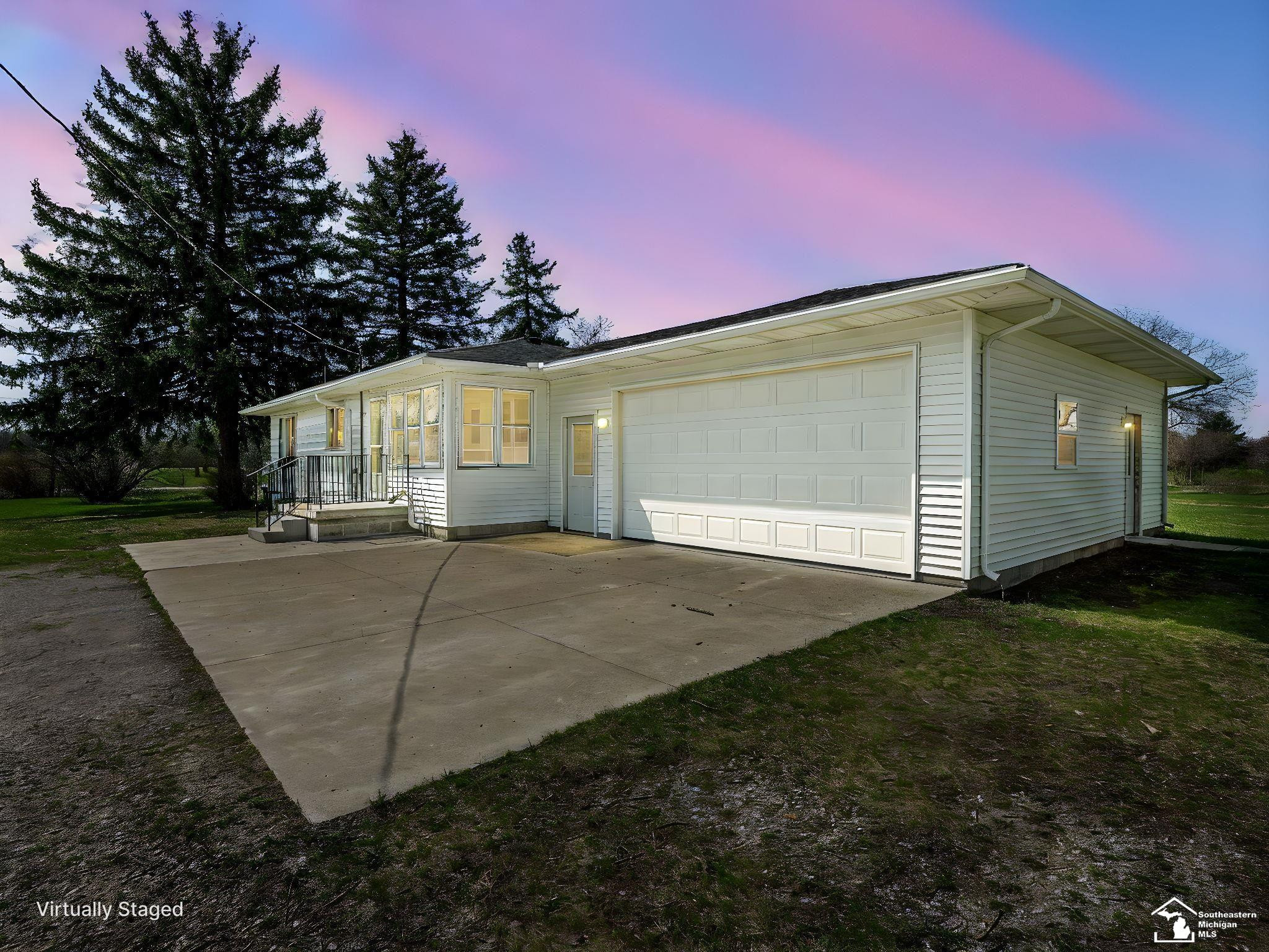 1932 W Albain Road, Monroe, MI 48161 — Photo 2