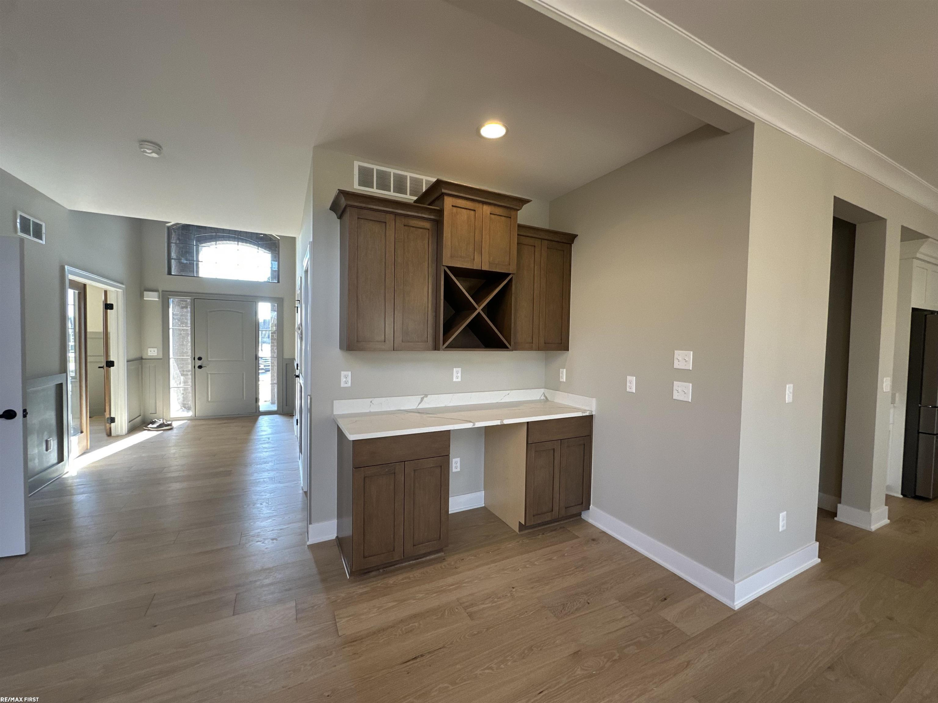 50453 Arcadia Drive, MI 48042 — Photo 7