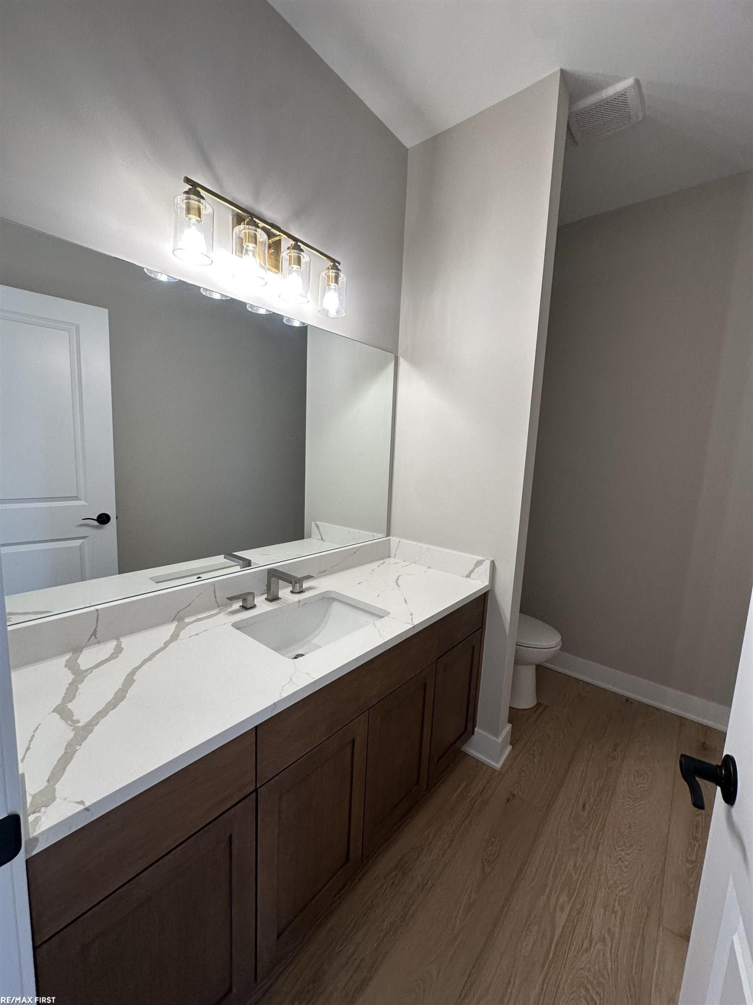 50453 Arcadia Drive, MI 48042 — Photo 11