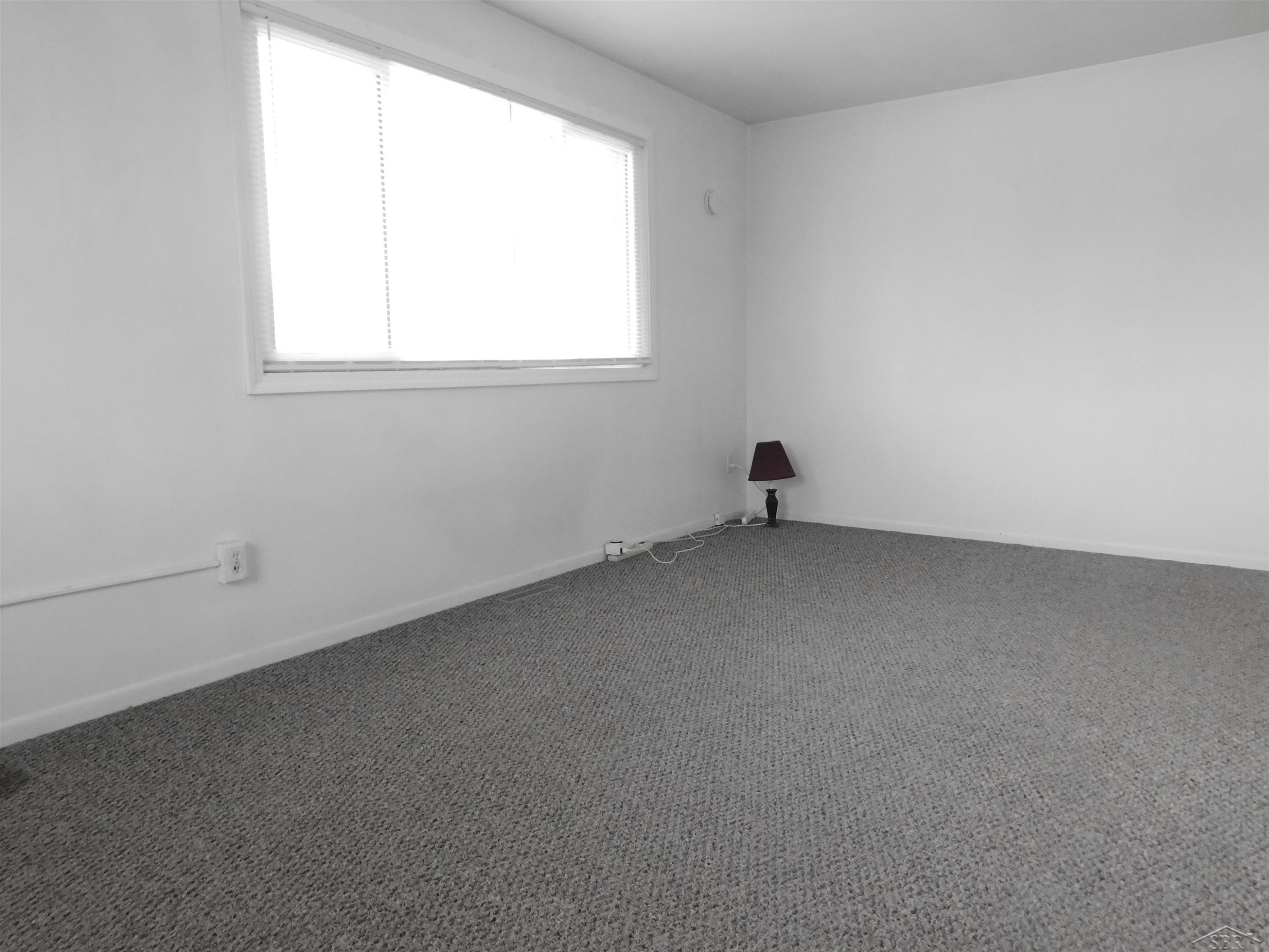 923 Fraser Street, Bay City, MI 48708 — Photo 6