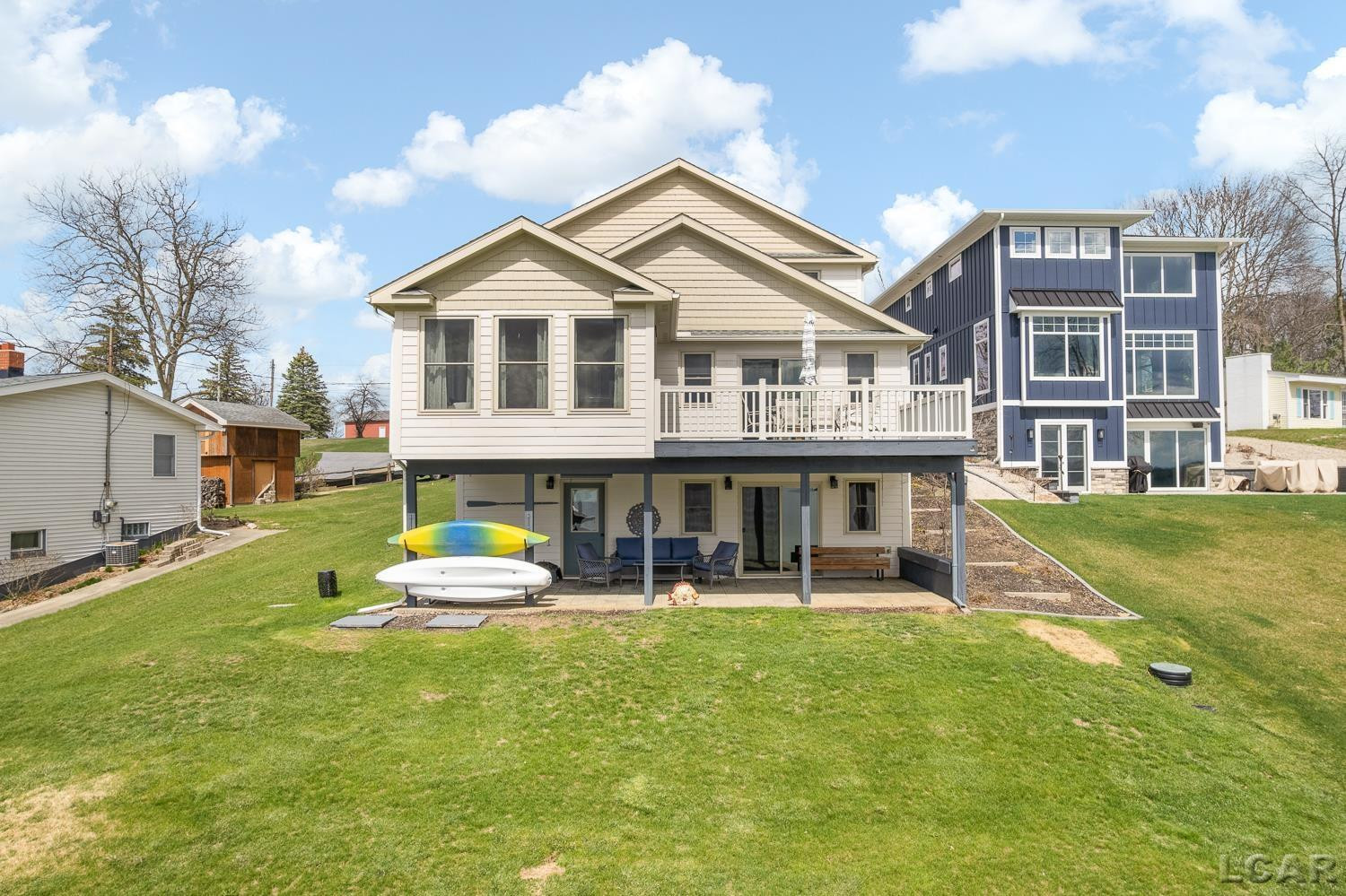 144 Washington Lake Road, Brooklyn, MI 49230 — front exterior
