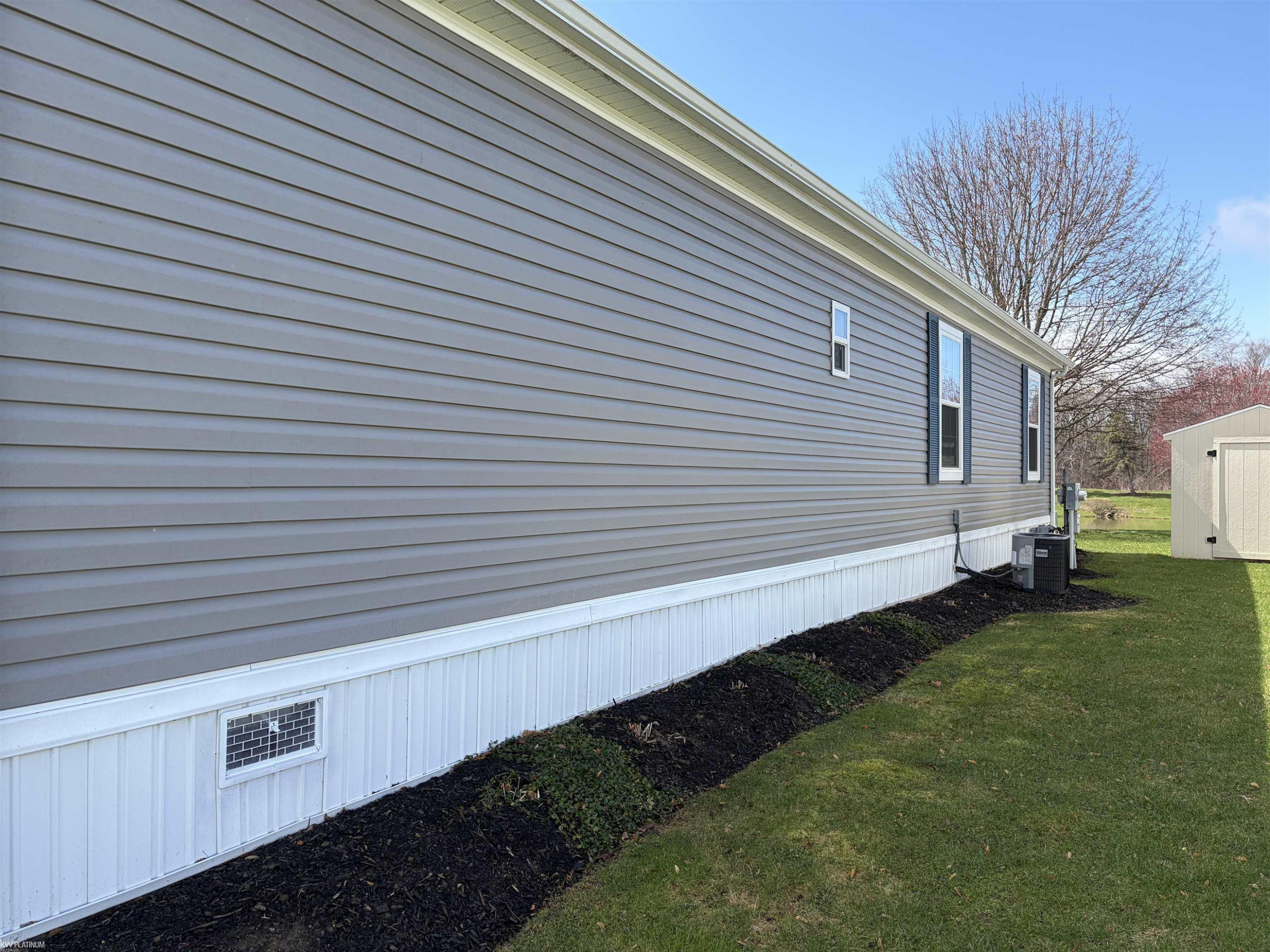 369 Red Pine Drive, Flint, MI 48506 — Photo 21