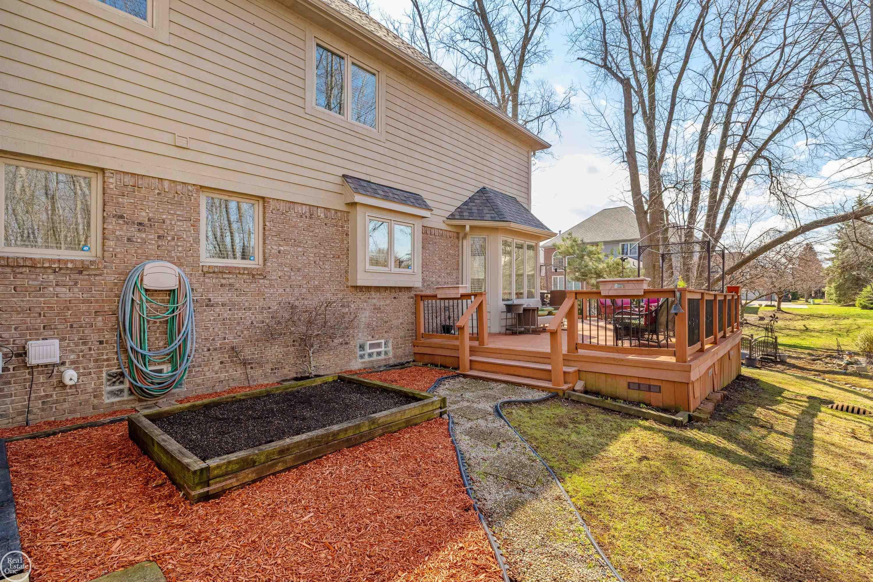 28014 Ashland Avenue, MI — Photo 63