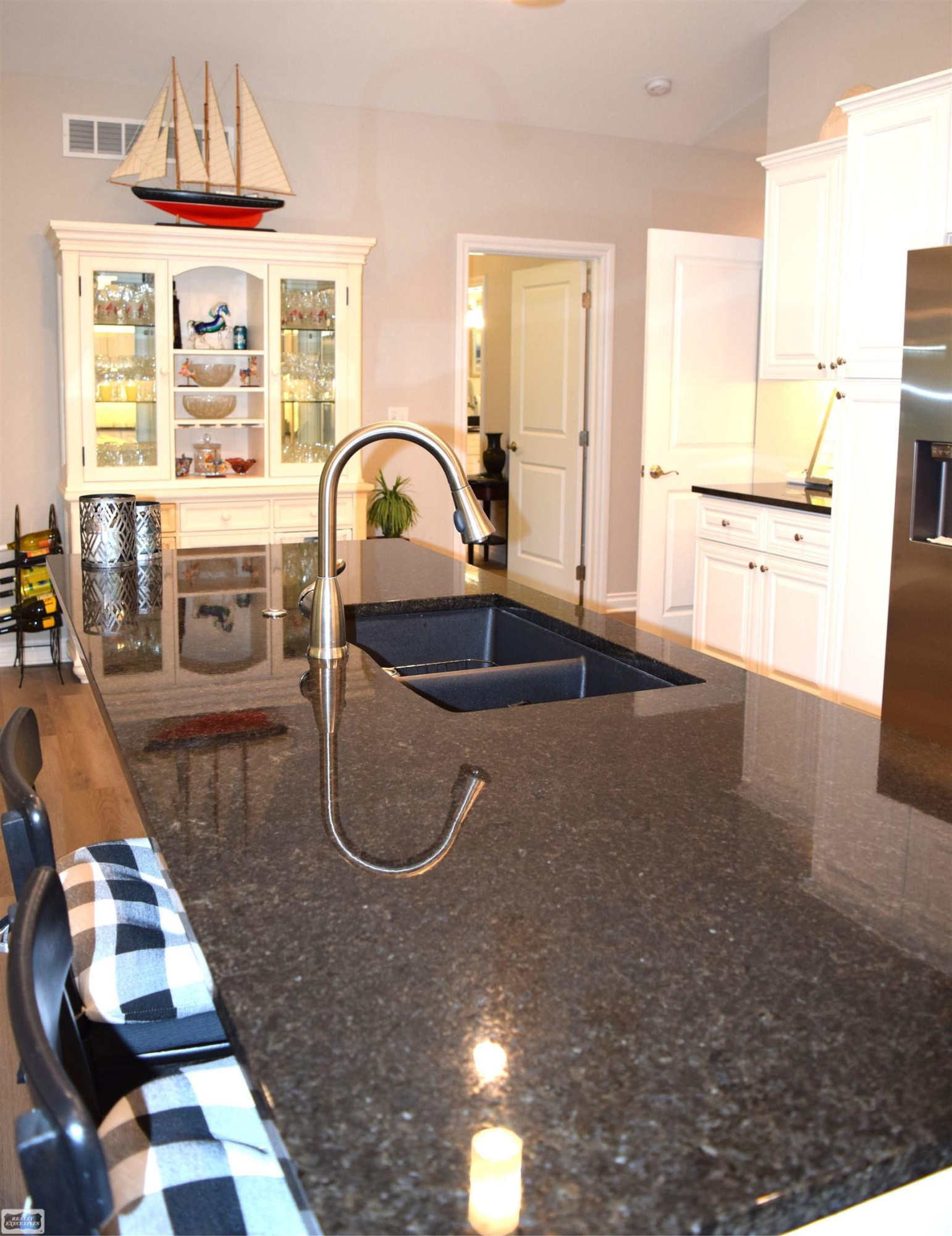 47043 Brookview Drive, New Baltimore, MI 48047 — Photo 11