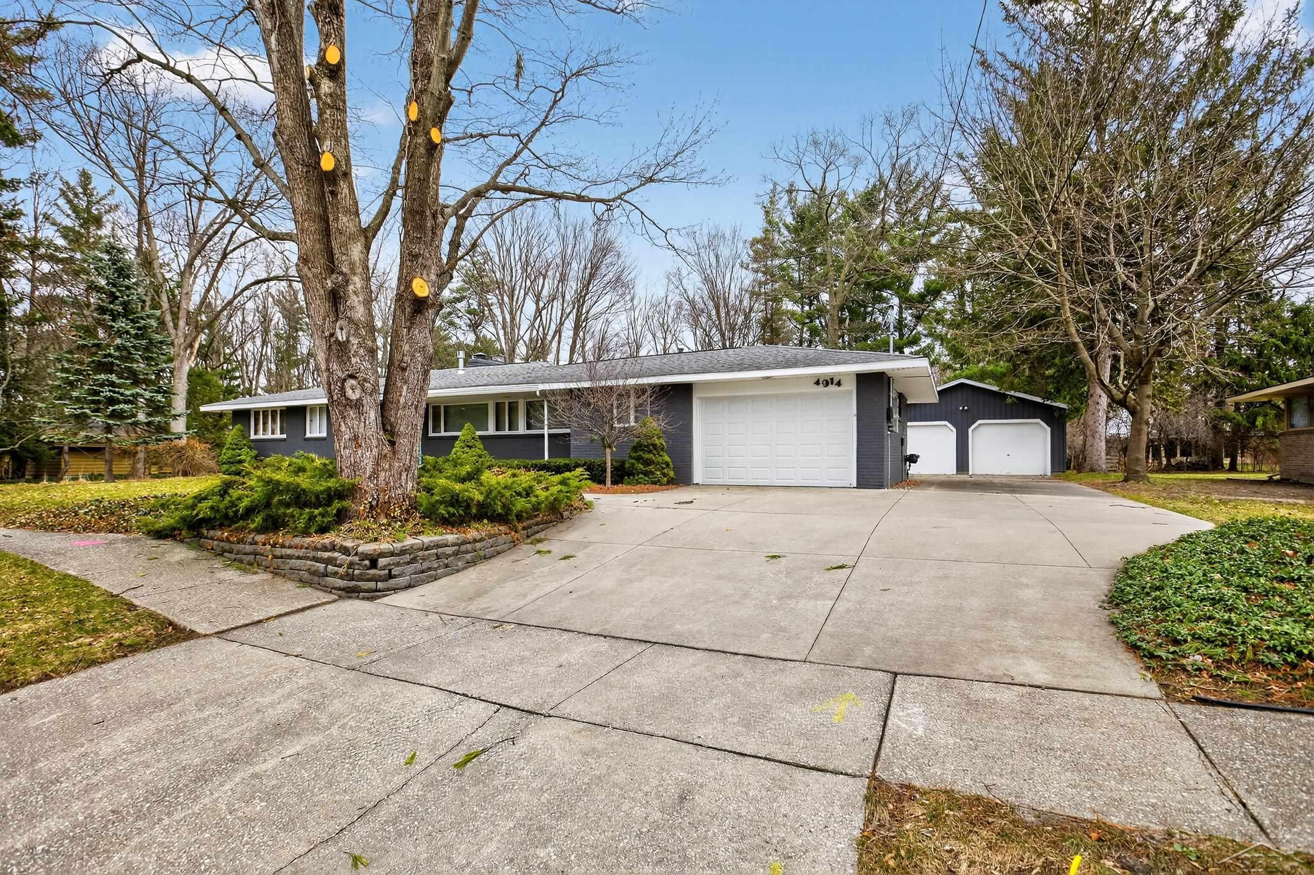 4914 Campau Drive, Midland, MI 48640 — Photo 3
