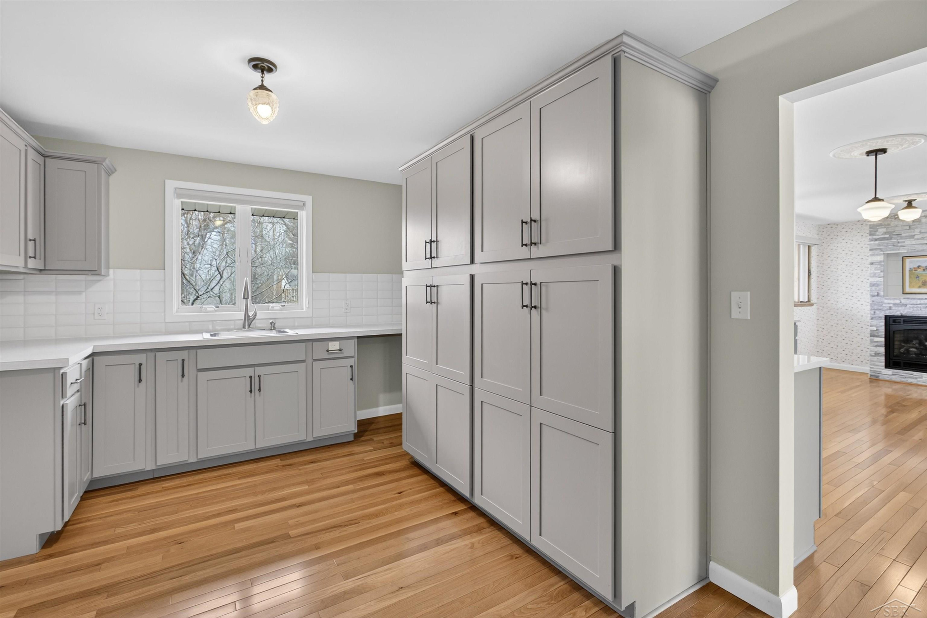 4914 Campau Drive, Midland, MI 48640 — Photo 14