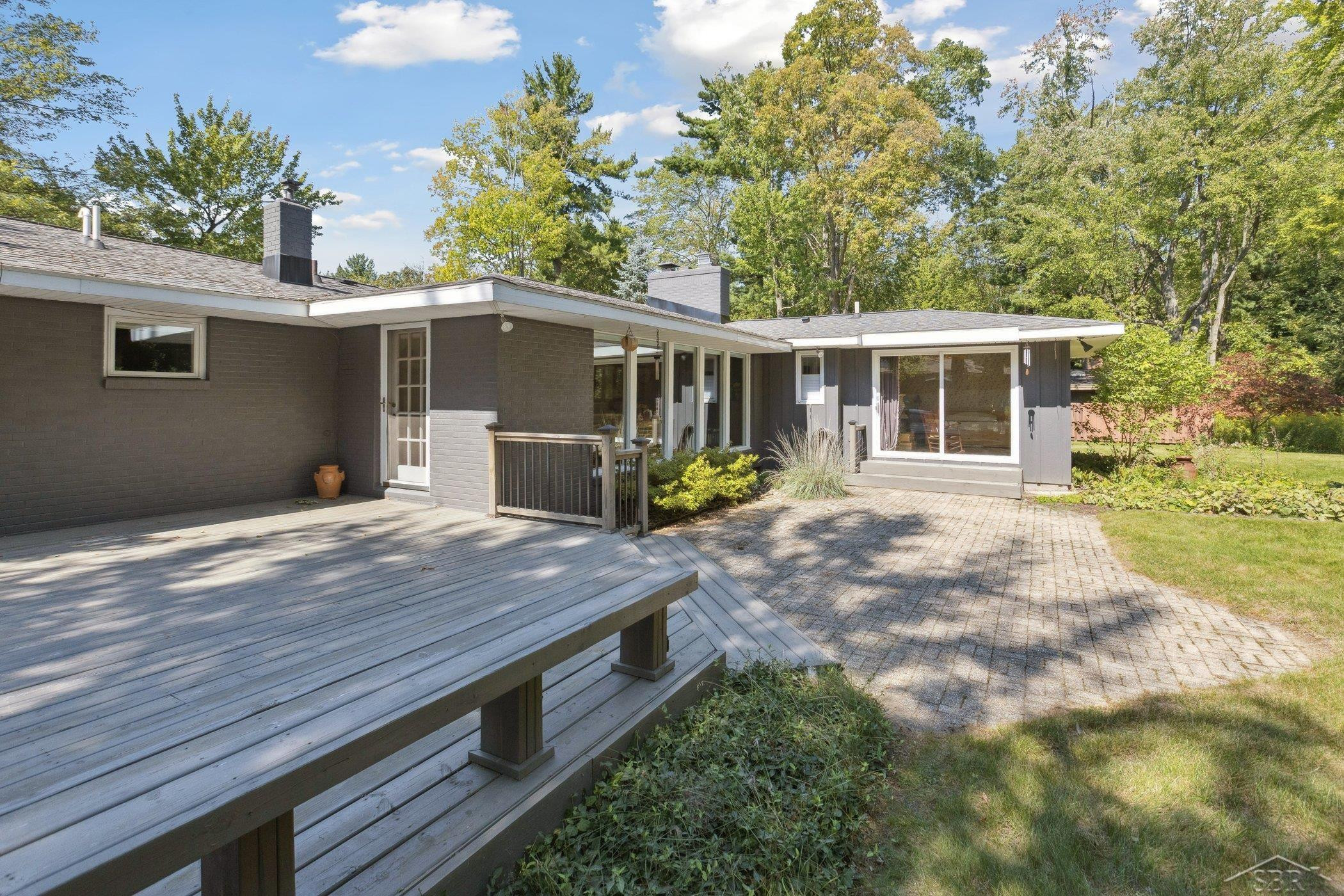 4914 Campau Drive, Midland, MI 48640 — Photo 34