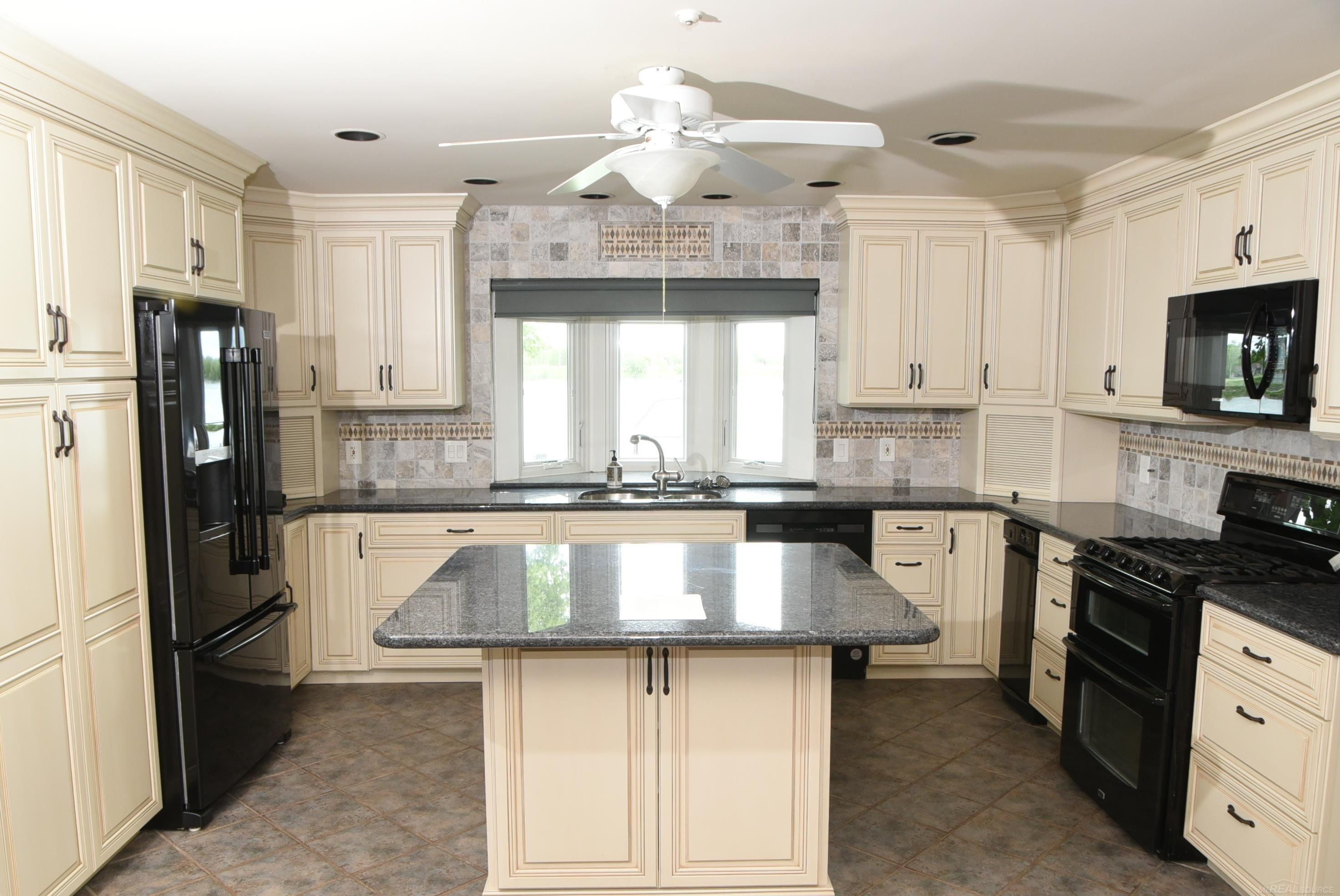 4243 River Road Road, MI — Photo 17