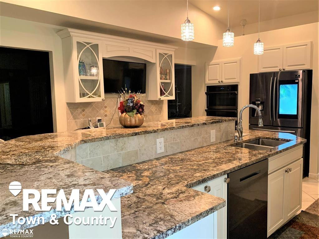 1260 Springborrow Drive, Flint, MI 48532 — Photo 5