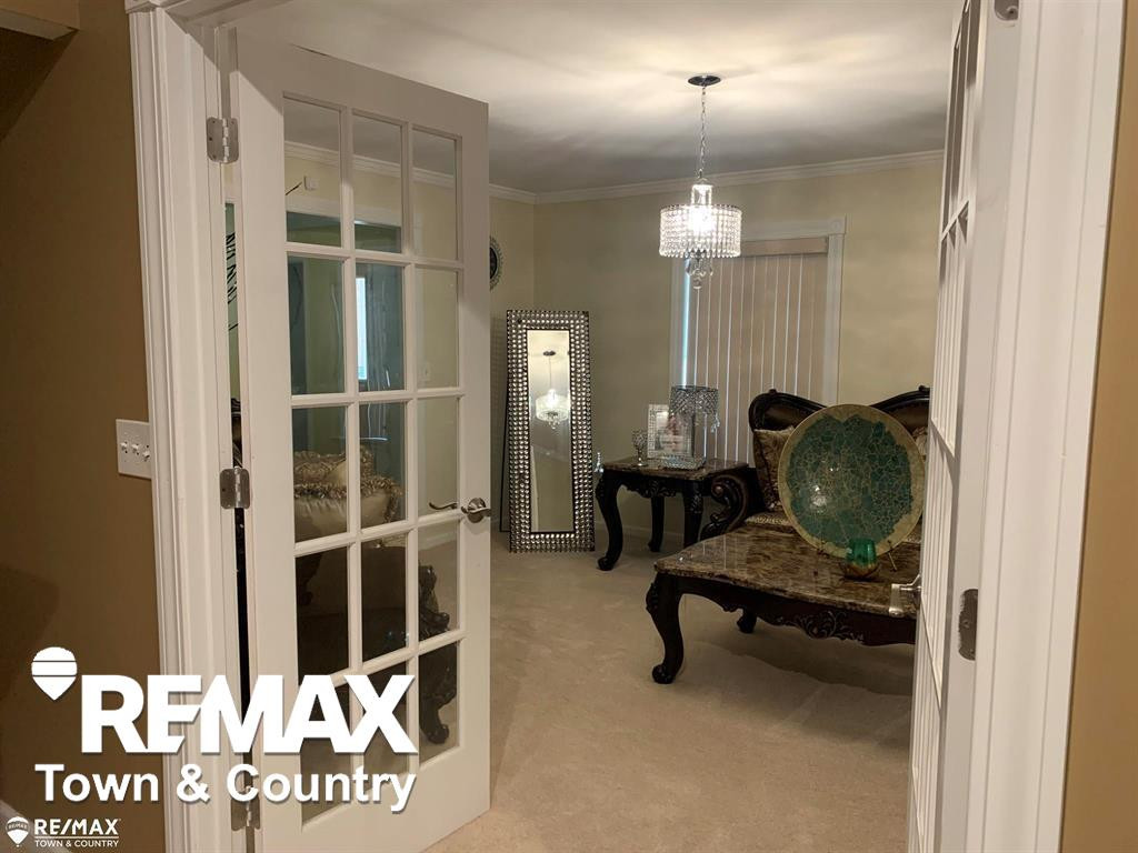 1260 Springborrow Drive, Flint, MI 48532 — Photo 21