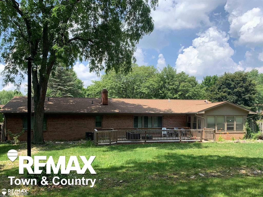 1260 Springborrow Drive, Flint, MI 48532 — Photo 48
