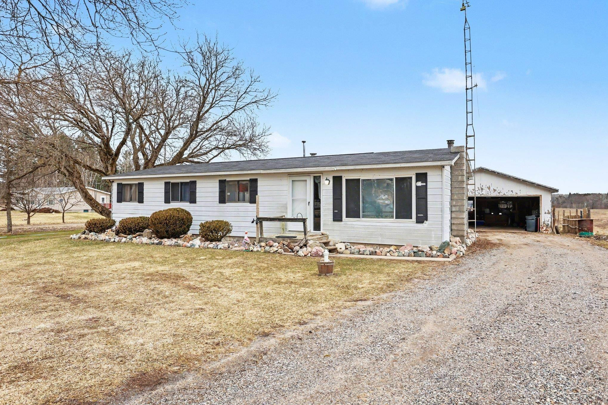 2691 Sage lake rd Road, Lupton, MI 48635 — Photo 16