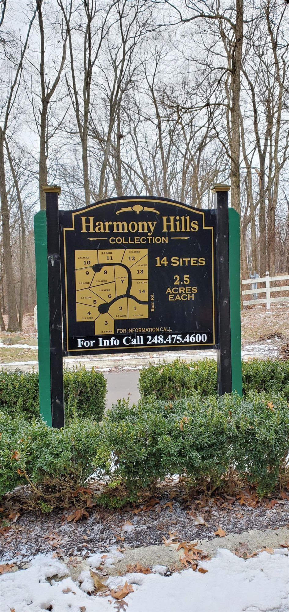 750 E Harmony Hills Parkway, Oxford, MI 48371