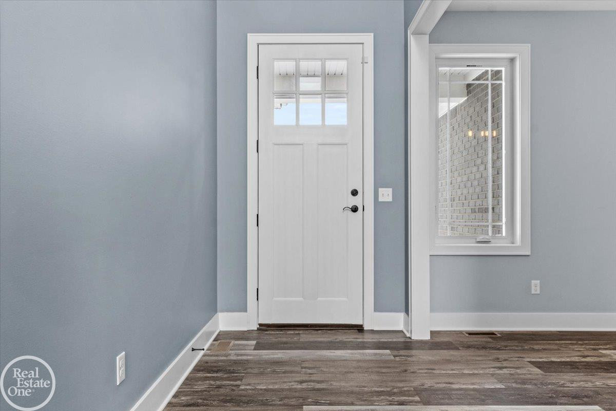 3108 Regatta Lane, MI 48079 — Photo 4