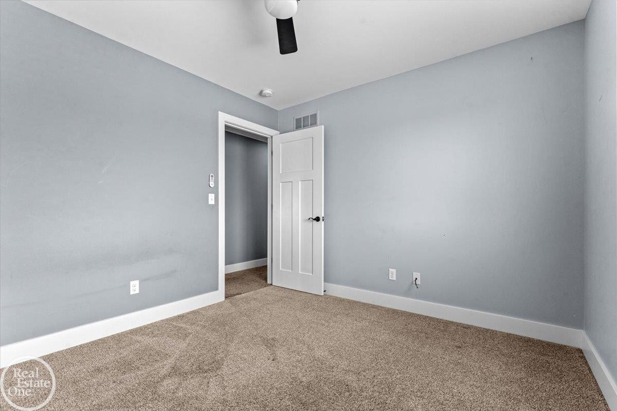 3108 Regatta Lane, MI 48079 — Photo 37