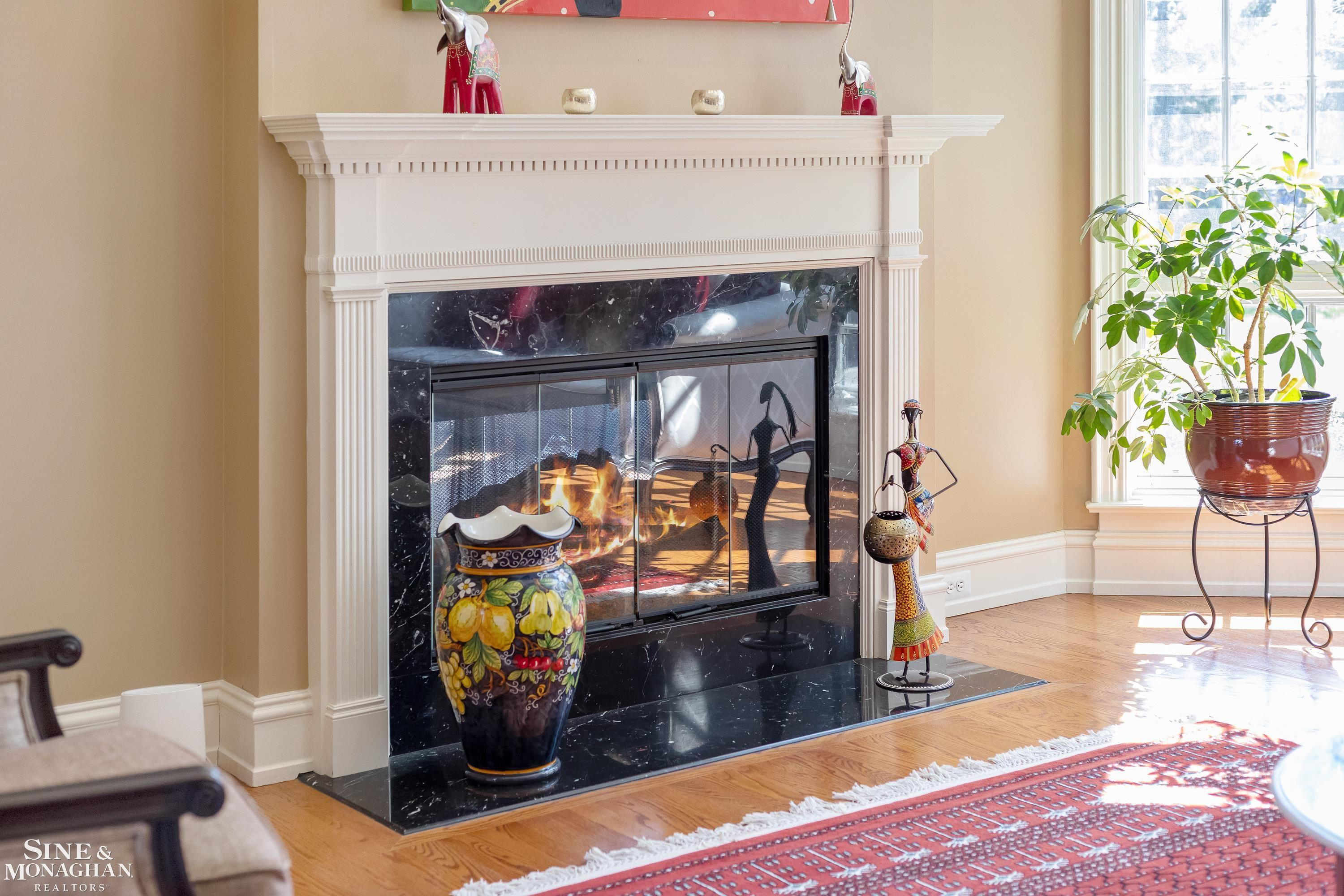 521 Oxford Road, Grosse Pointe Woods, MI 48236 — Photo 7
