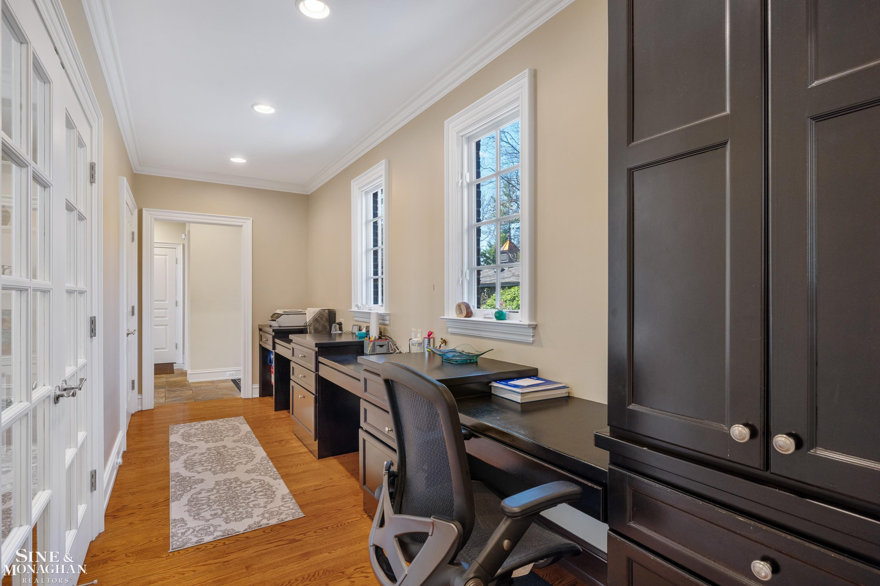 521 Oxford Road, Grosse Pointe Woods, MI 48236 — Photo 32