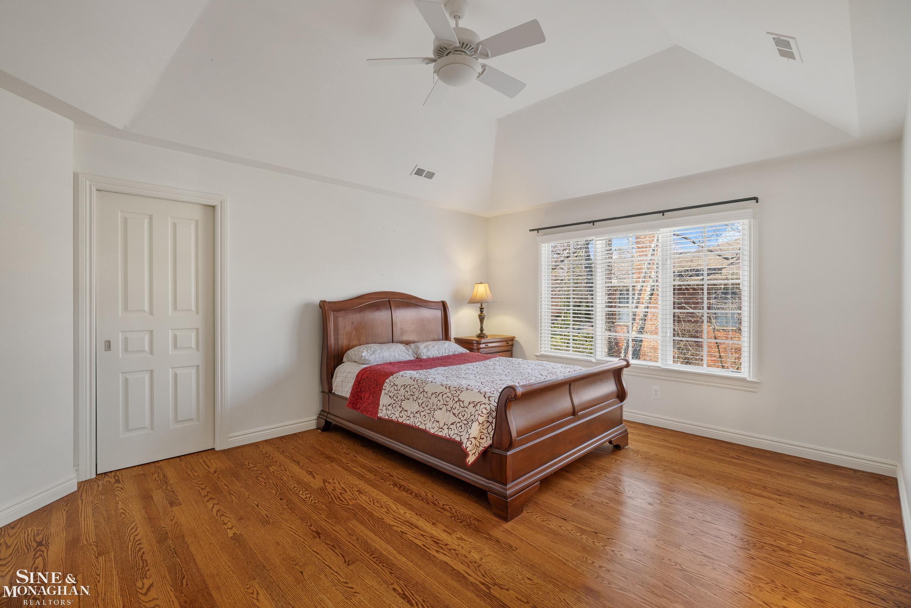 521 Oxford Road, Grosse Pointe Woods, MI 48236 — Photo 42