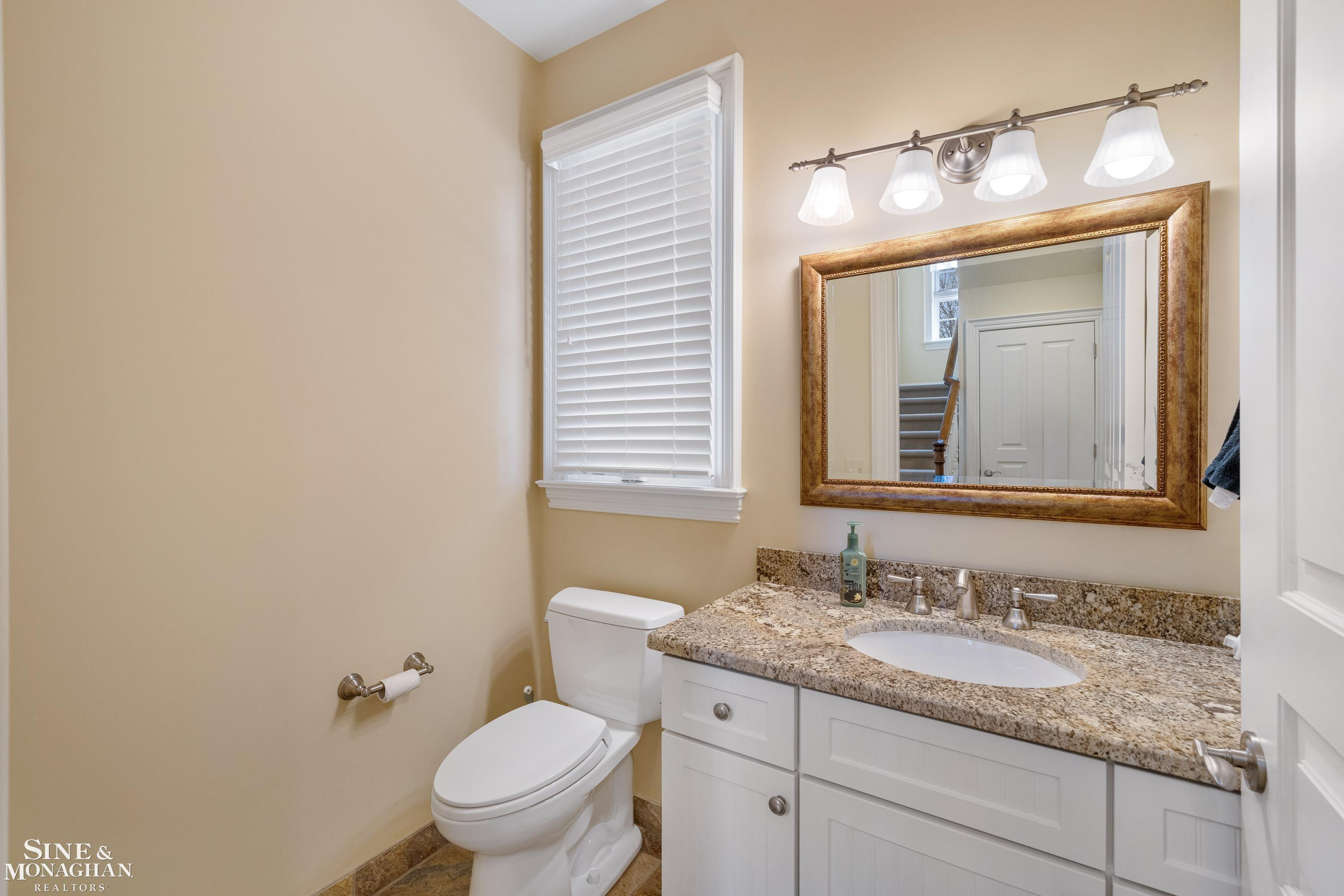 521 Oxford Road, Grosse Pointe Woods, MI 48236 — Photo 45