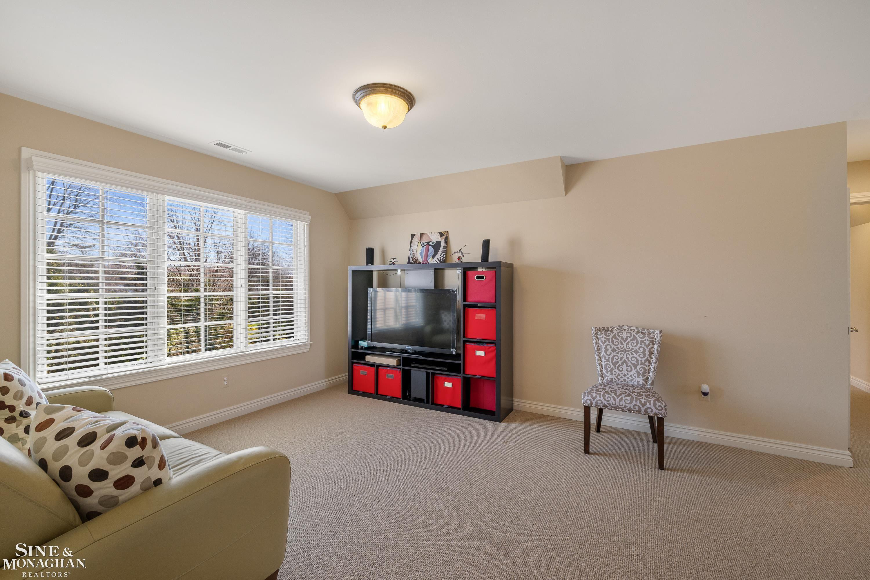 521 Oxford Road, Grosse Pointe Woods, MI 48236 — Photo 69