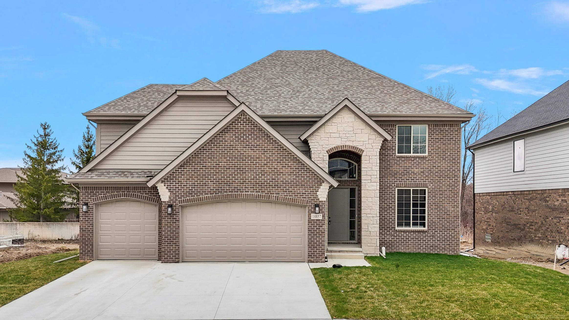 18857 Via Firenze Drive, Macomb, MI 48044 — Photo 2